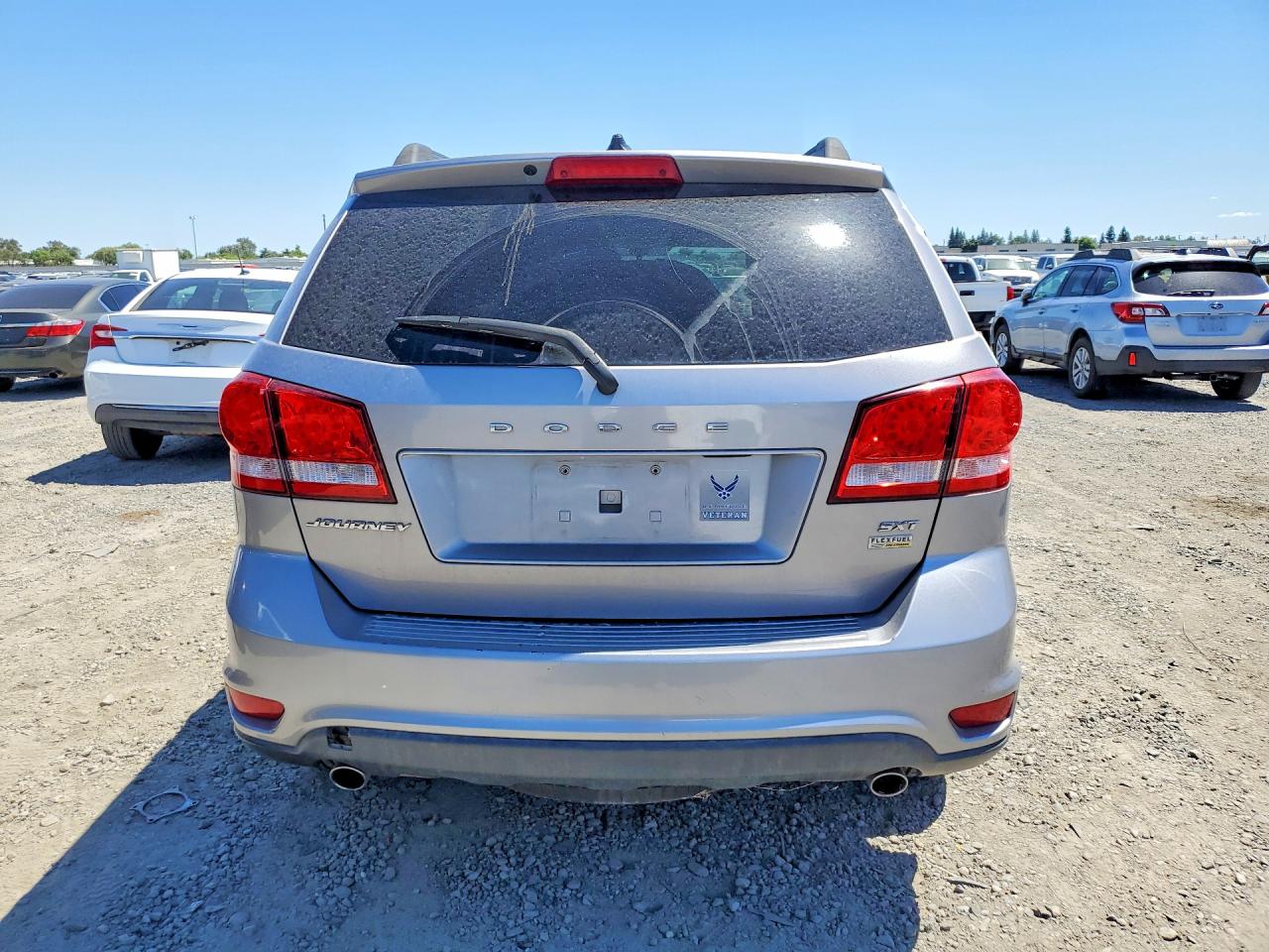 2016 Dodge Journey Sxt Silver vin: 3C4PDCBG6GT207049