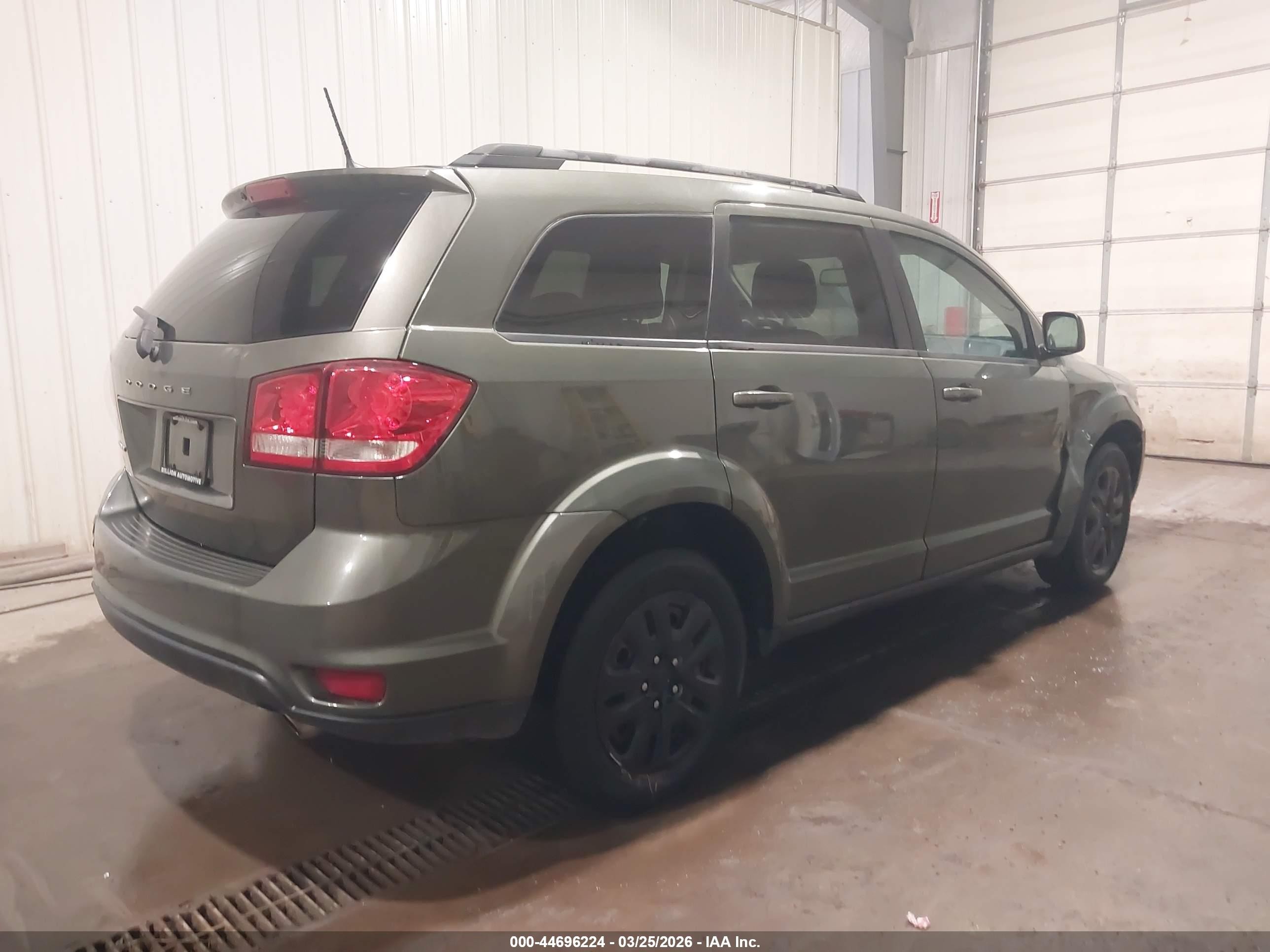 2018 Dodge Journey Sxt Green vin: 3C4PDCBG6JT507892