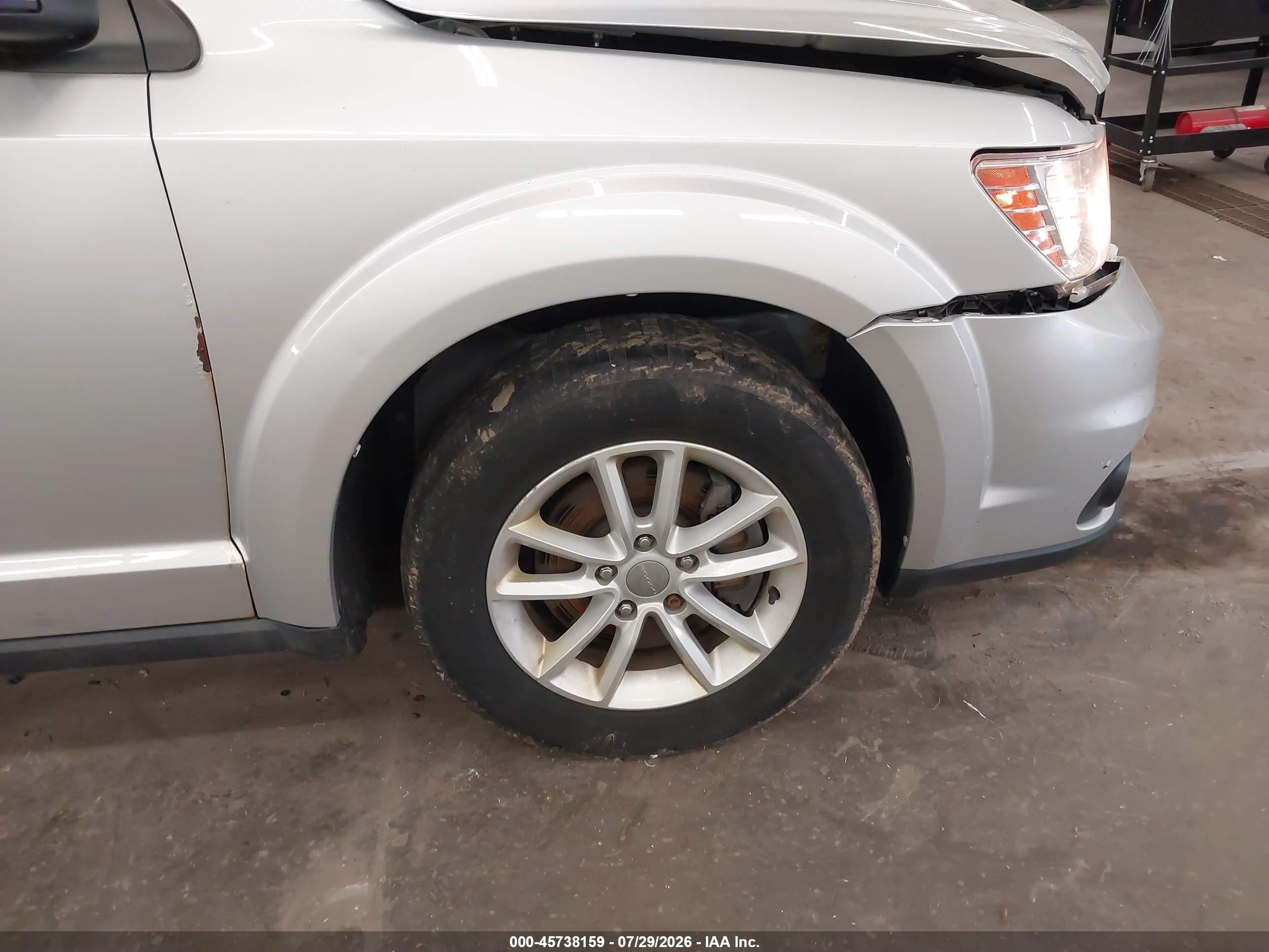 2013 Dodge Journey Sxt Silver vin: 3C4PDCBG7DT568012