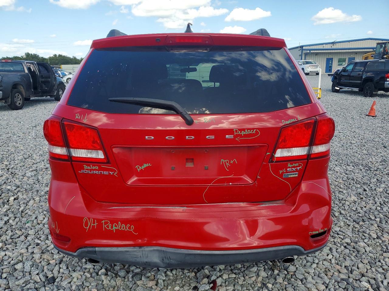 2013 Dodge Journey Sxt Red vin: 3C4PDCBG7DT614048