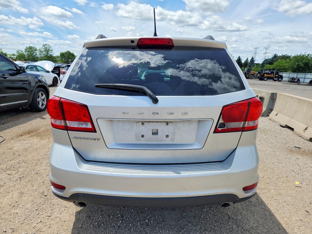 2014 Dodge Journey Sxt Silver vin: 3C4PDCBG7ET120600