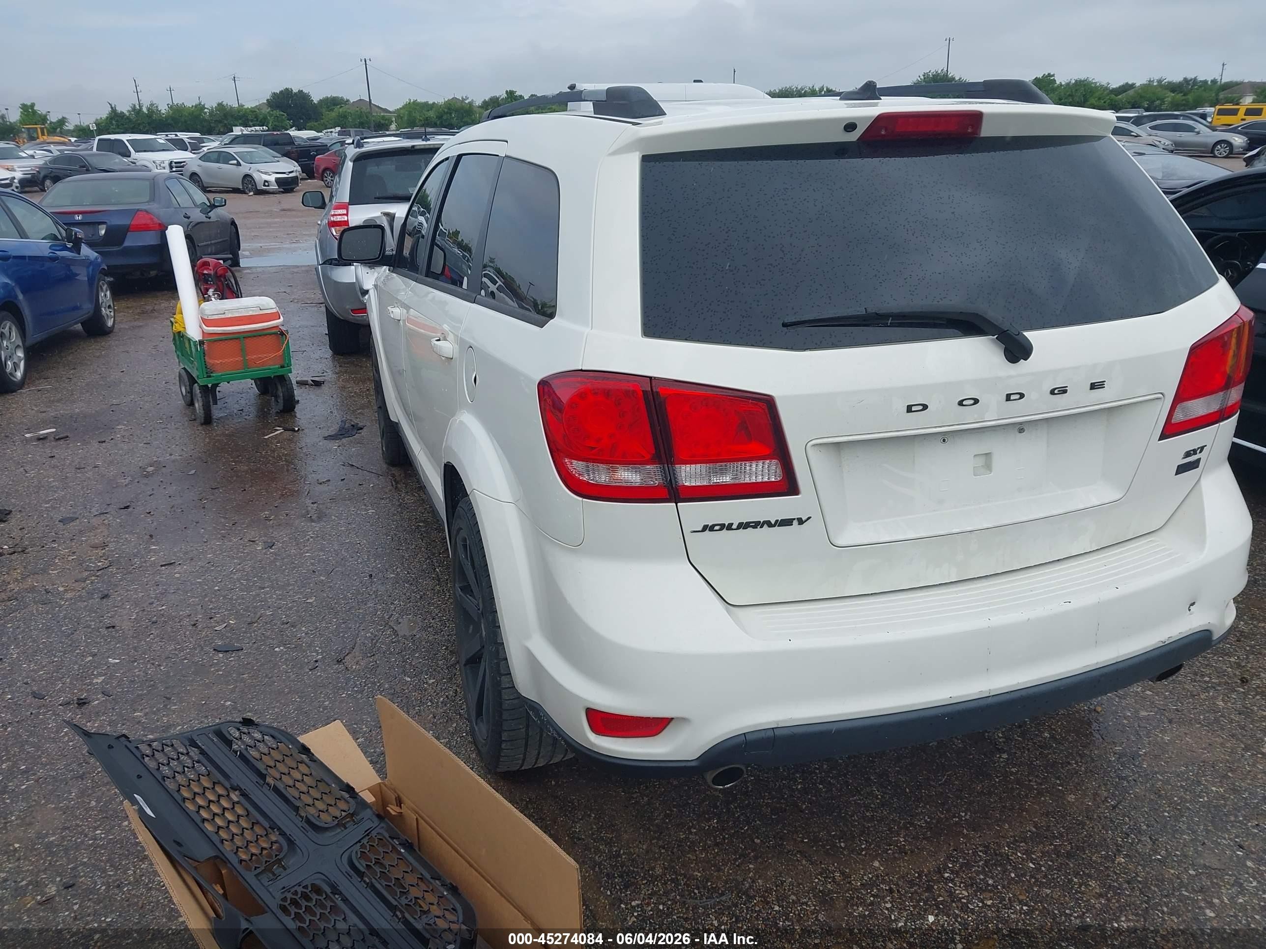 2014 Dodge Journey Sxt Белый vin: 3C4PDCBG7ET176312