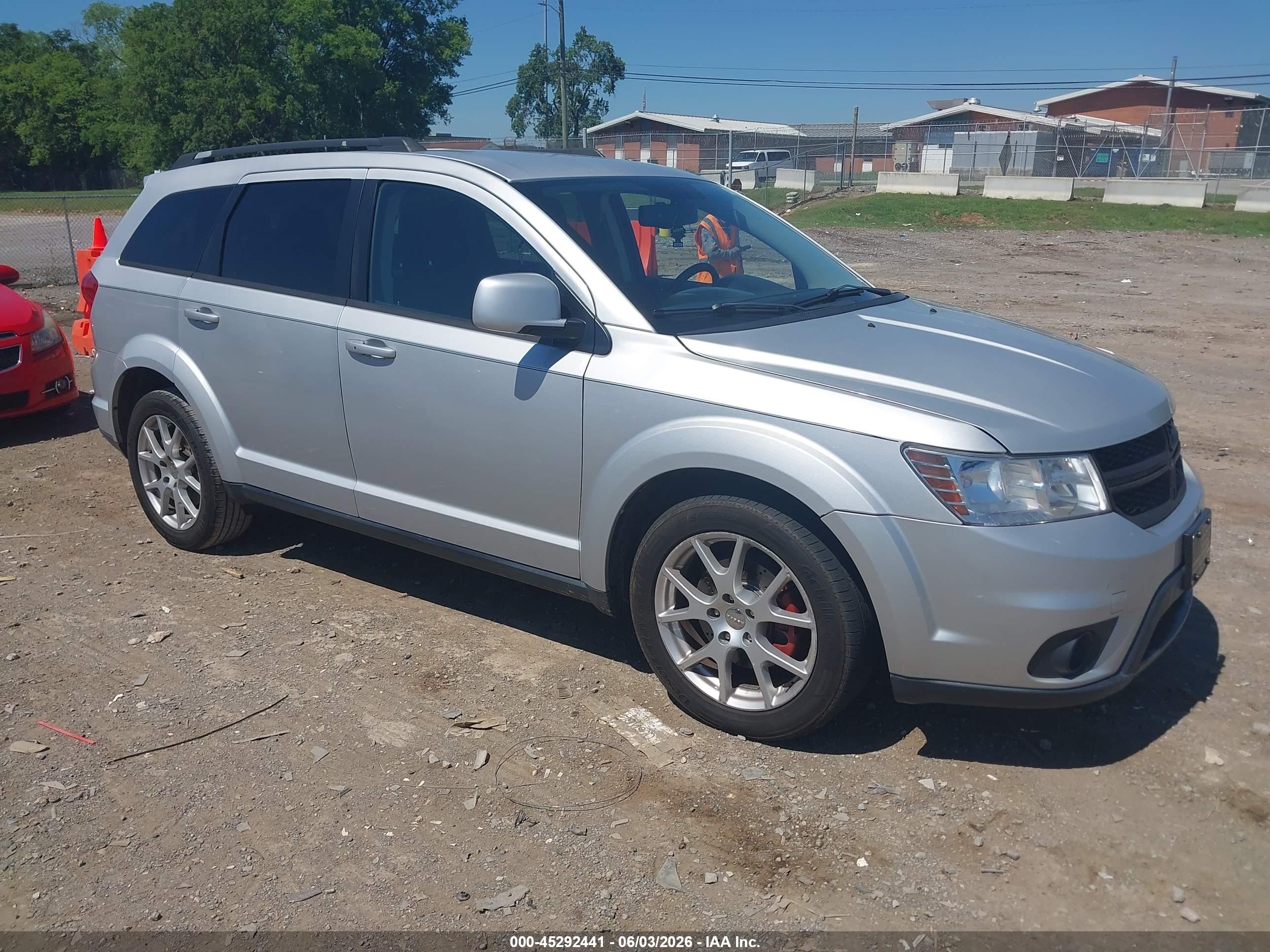 2014 Dodge Journey Sxt Silver vin: 3C4PDCBG7ET227047
