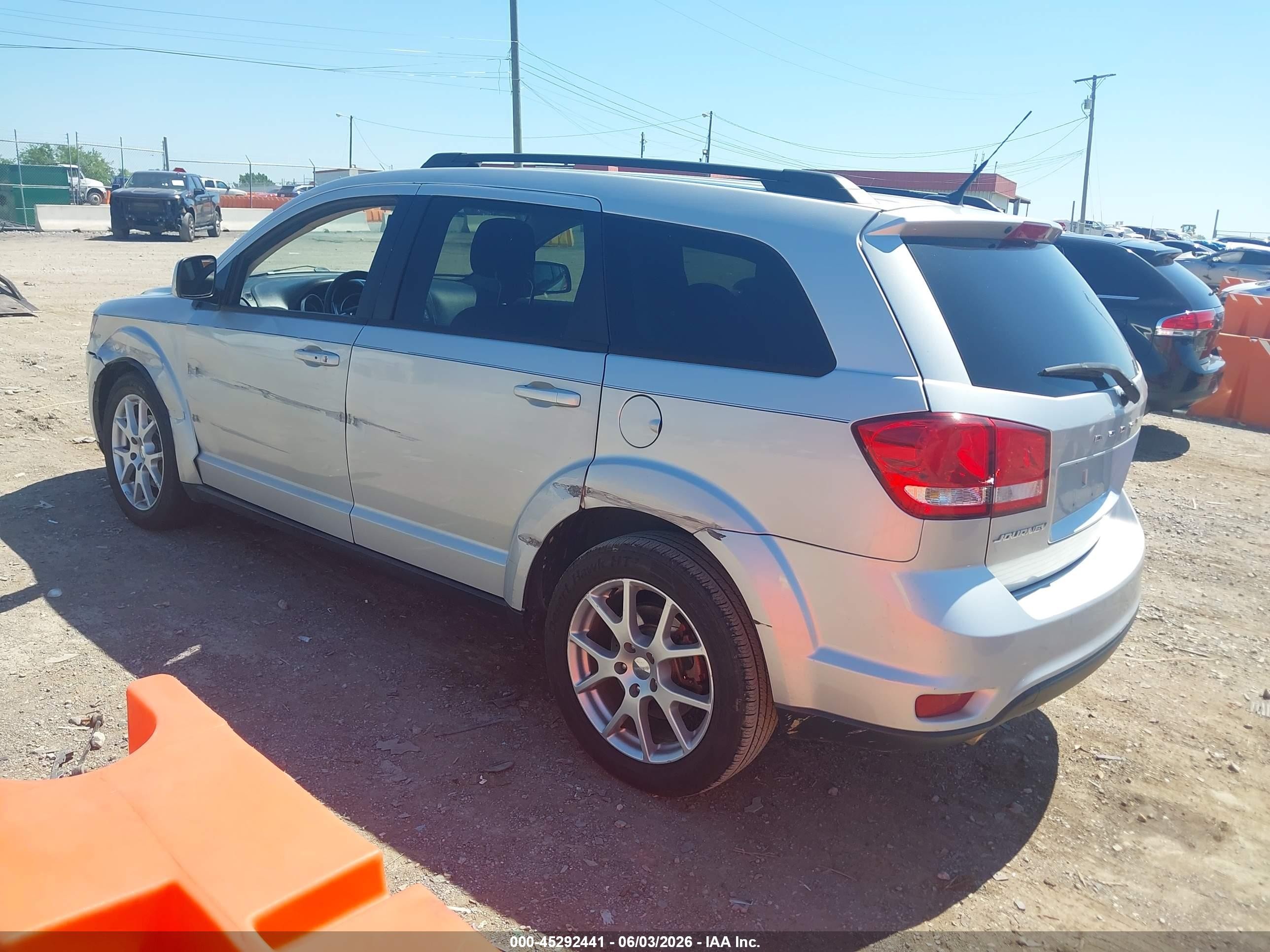 2014 Dodge Journey Sxt Silver vin: 3C4PDCBG7ET227047