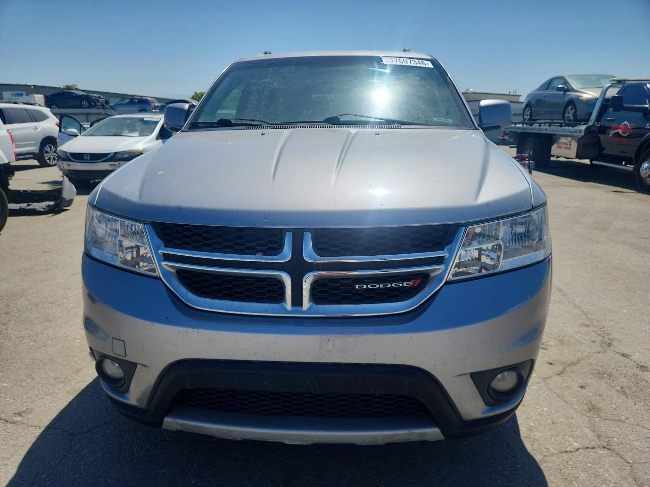 2015 Dodge Journey Sxt Серебряный vin: 3C4PDCBG7FT678450