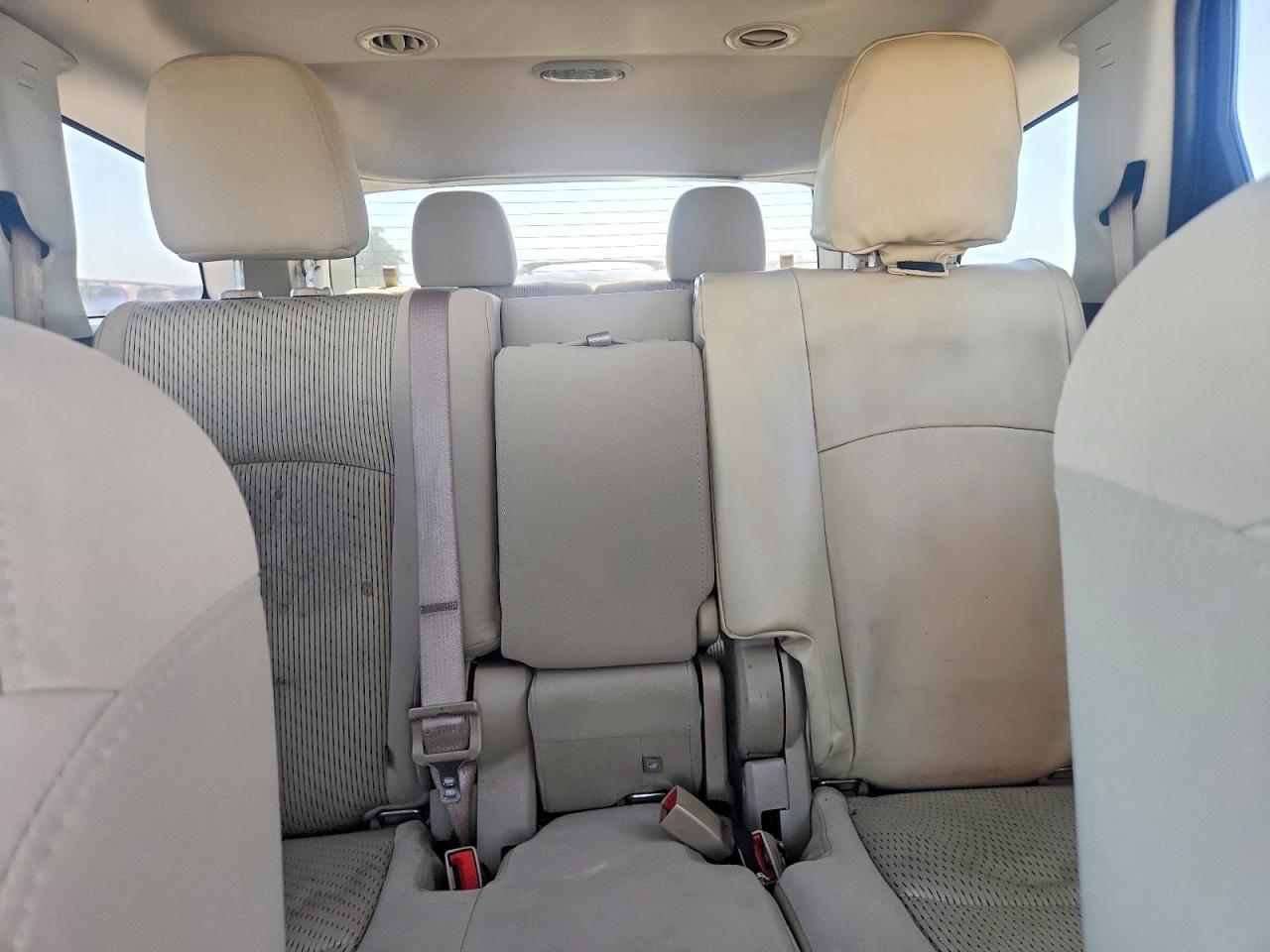 2015 Dodge Journey Sxt Серебряный vin: 3C4PDCBG7FT678450
