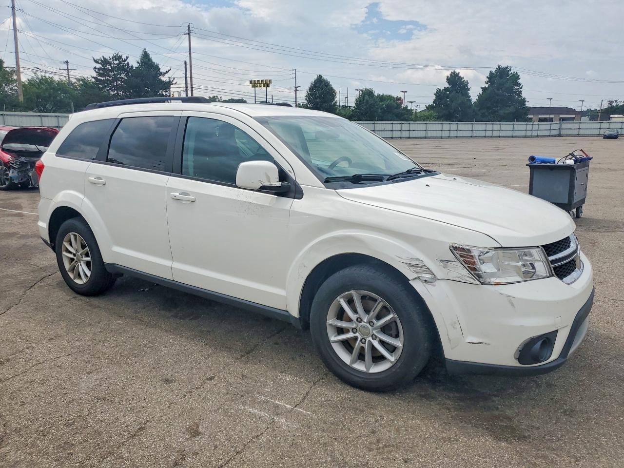2015 Dodge Journey Sxt White vin: 3C4PDCBG7FT696687