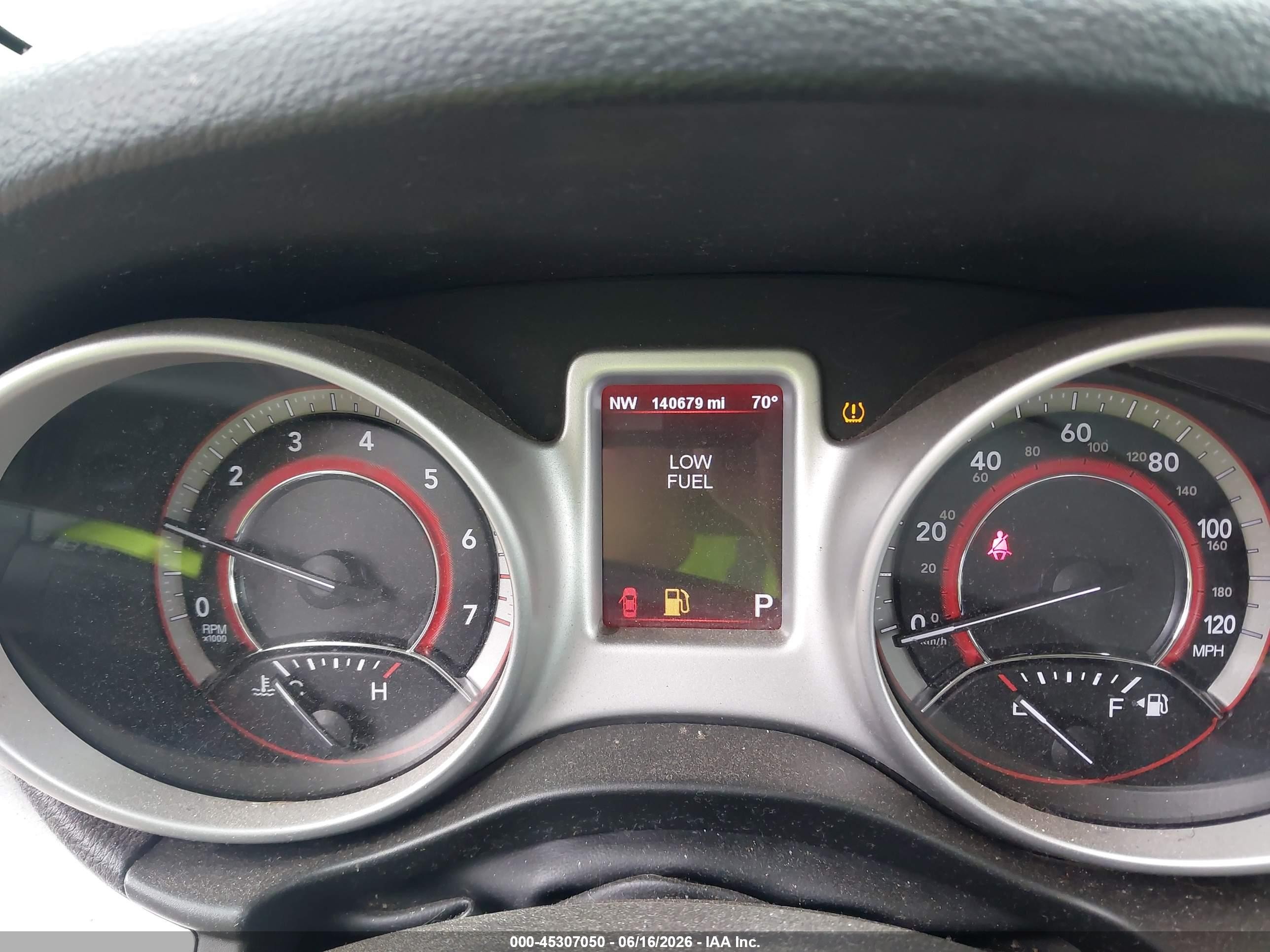 2012 Dodge Journey Sxt White vin: 3C4PDCBG8CT154039
