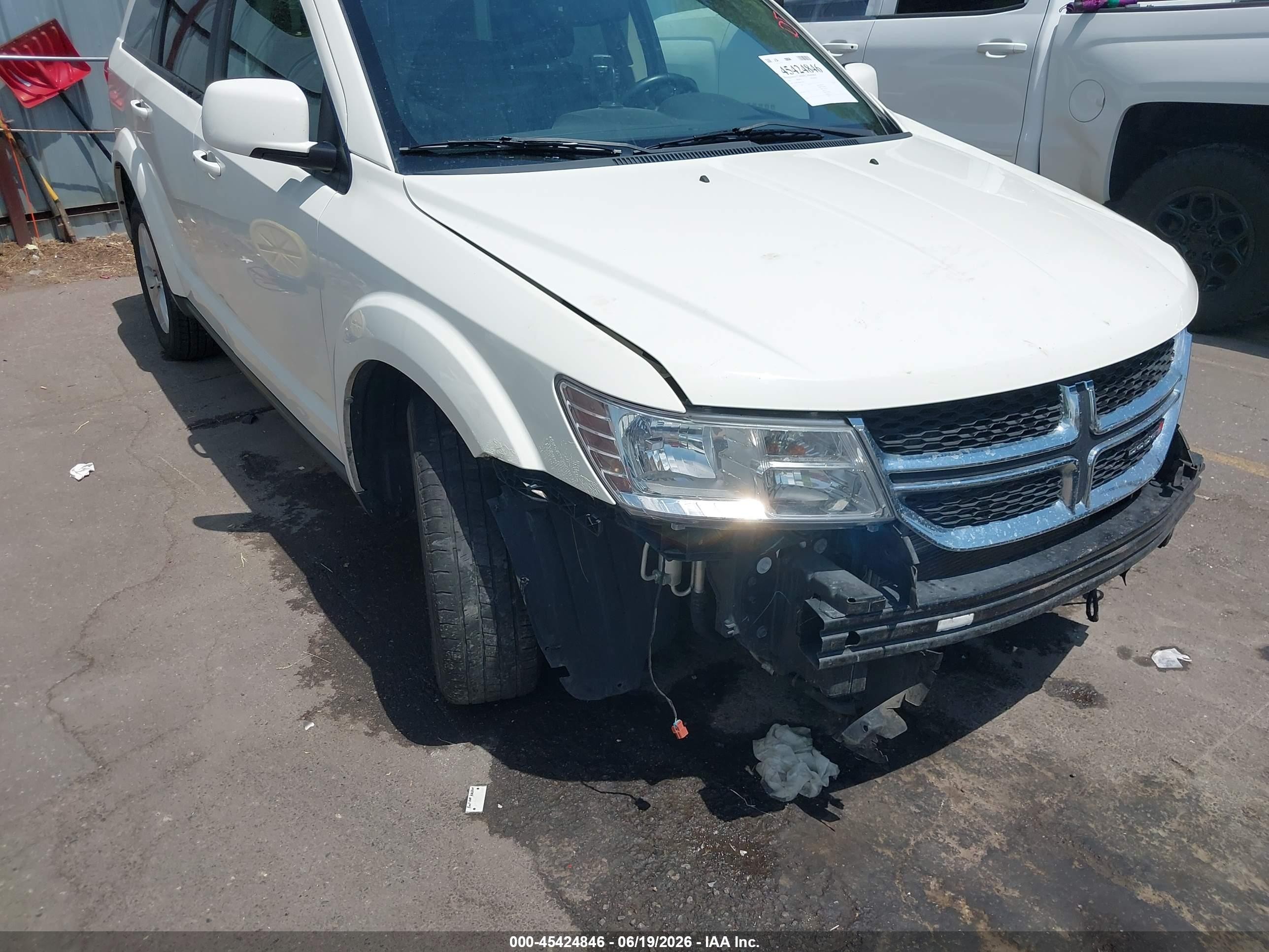 2014 Dodge Journey Sxt White vin: 3C4PDCBG8ET106723