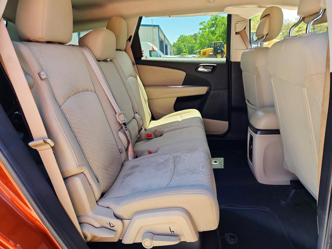 2014 Dodge Journey Sxt Orange vin: 3C4PDCBG8ET183916