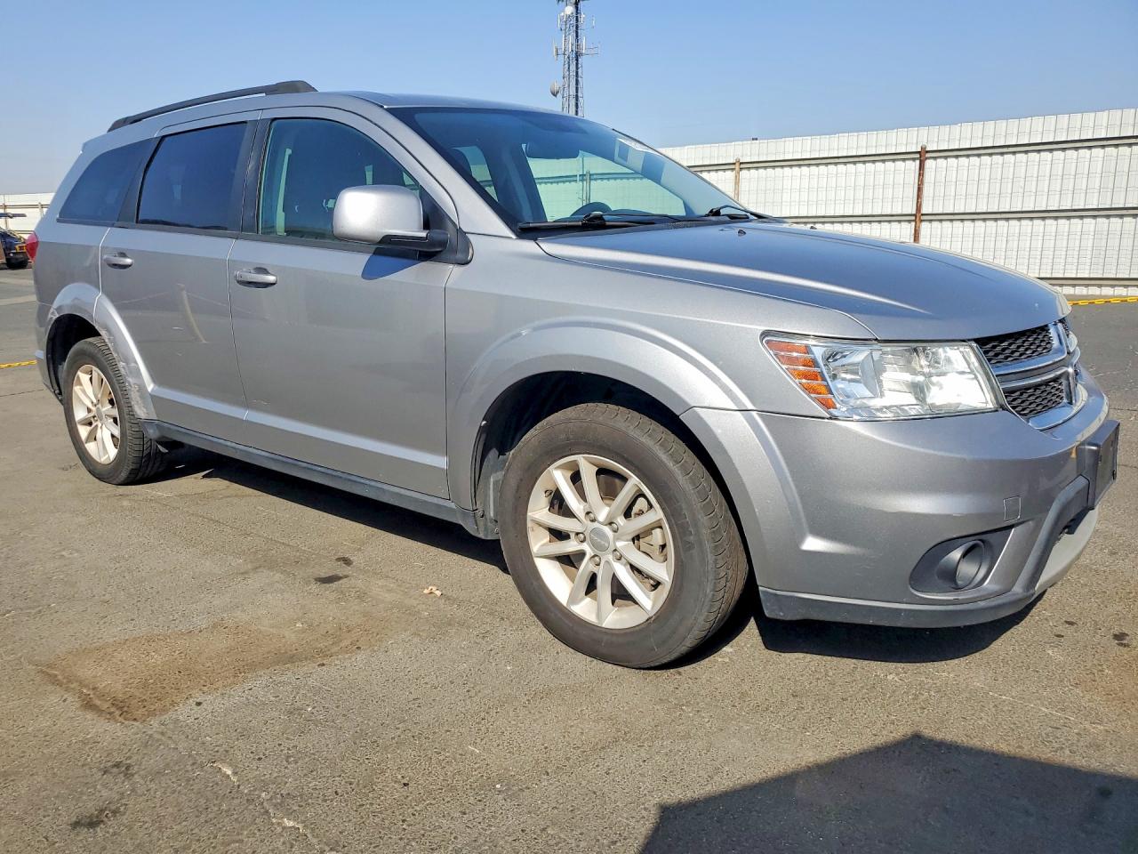 2015 Dodge Journey Sxt Silver vin: 3C4PDCBG8FT649460
