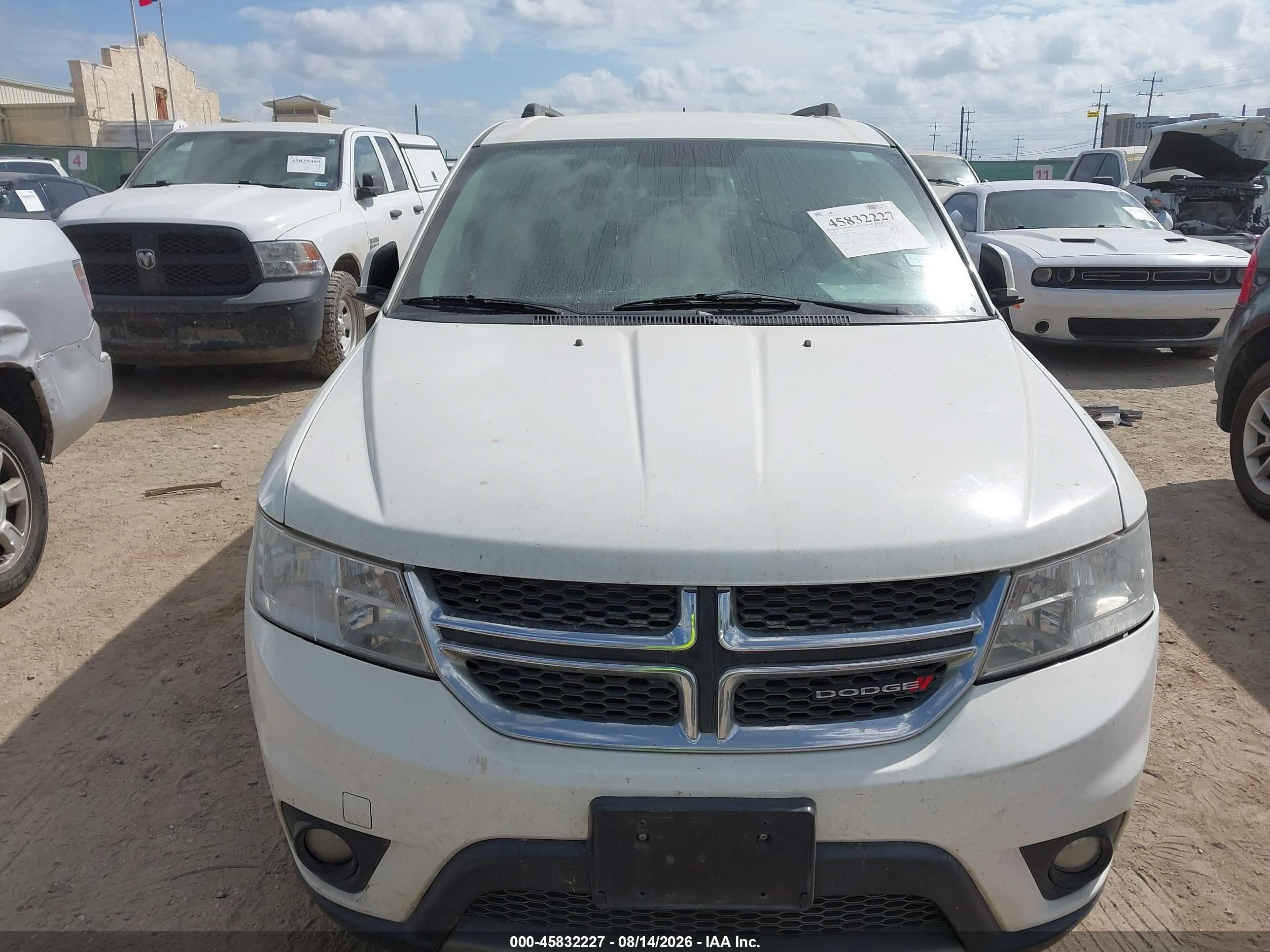 2015 Dodge Journey Sxt White vin: 3C4PDCBG8FT658398