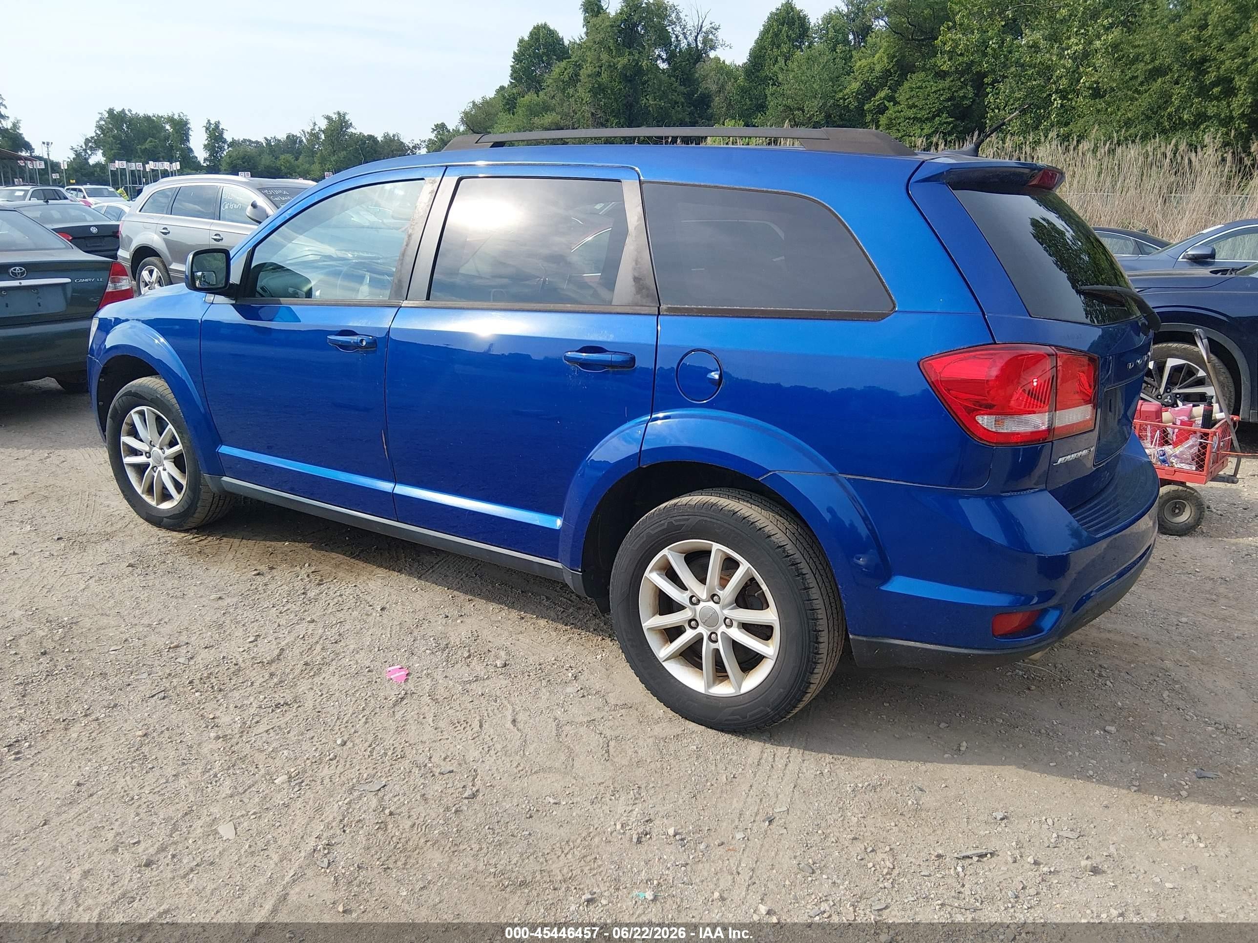 2015 Dodge Journey Sxt Blue vin: 3C4PDCBG8FT669062