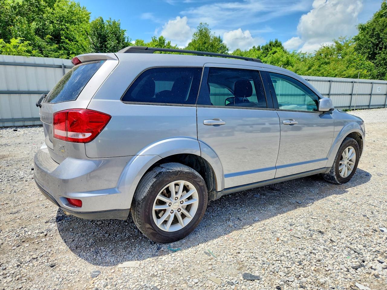 2015 Dodge Journey Sxt Silver vin: 3C4PDCBG8FT686508