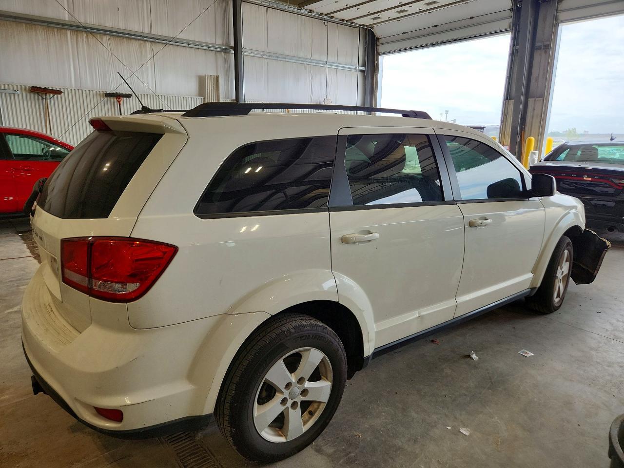 2012 Dodge Journey Sxt White vin: 3C4PDCBG9CT180634