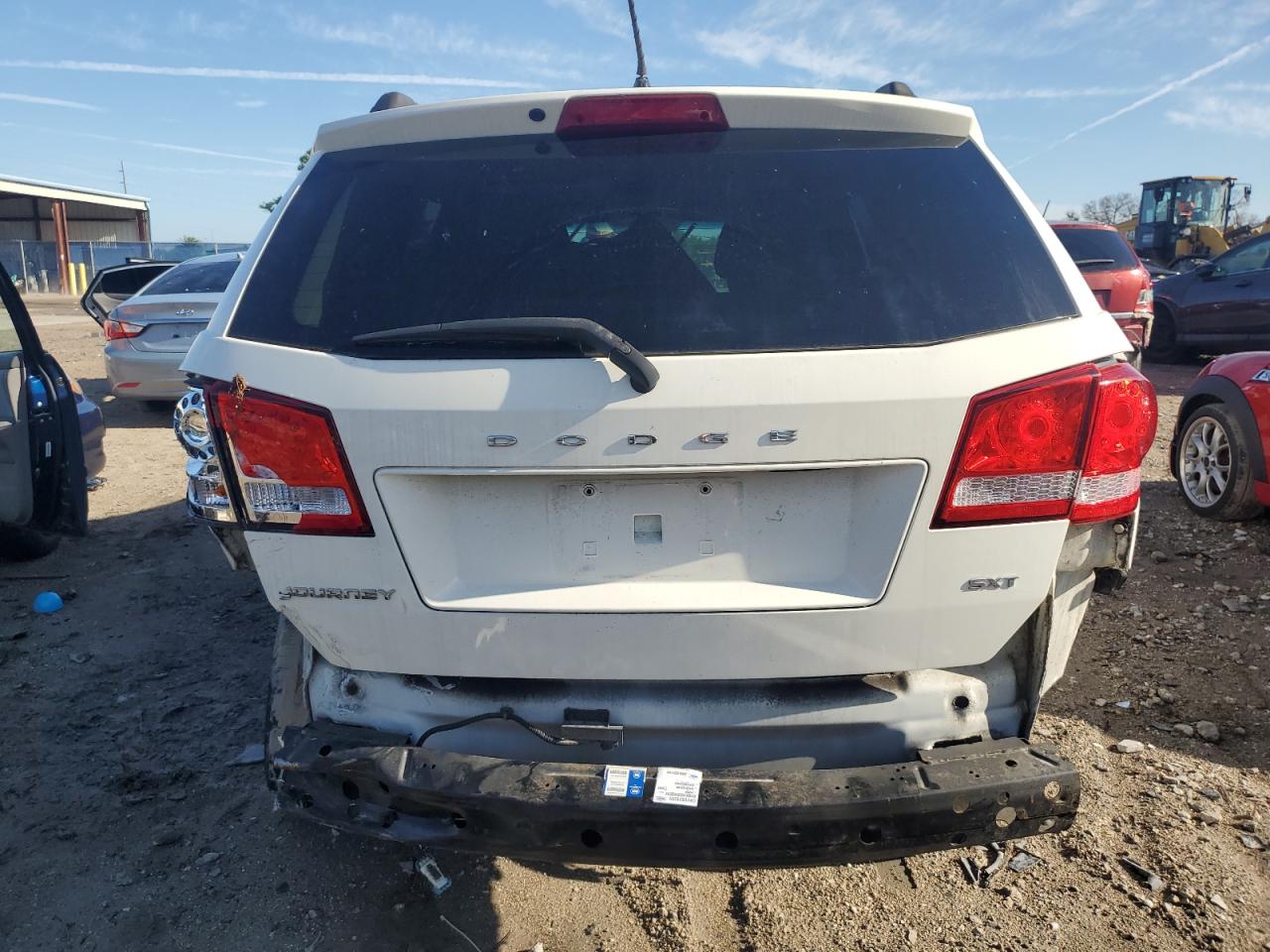 2013 Dodge Journey Sxt White vin: 3C4PDCBG9DT717262