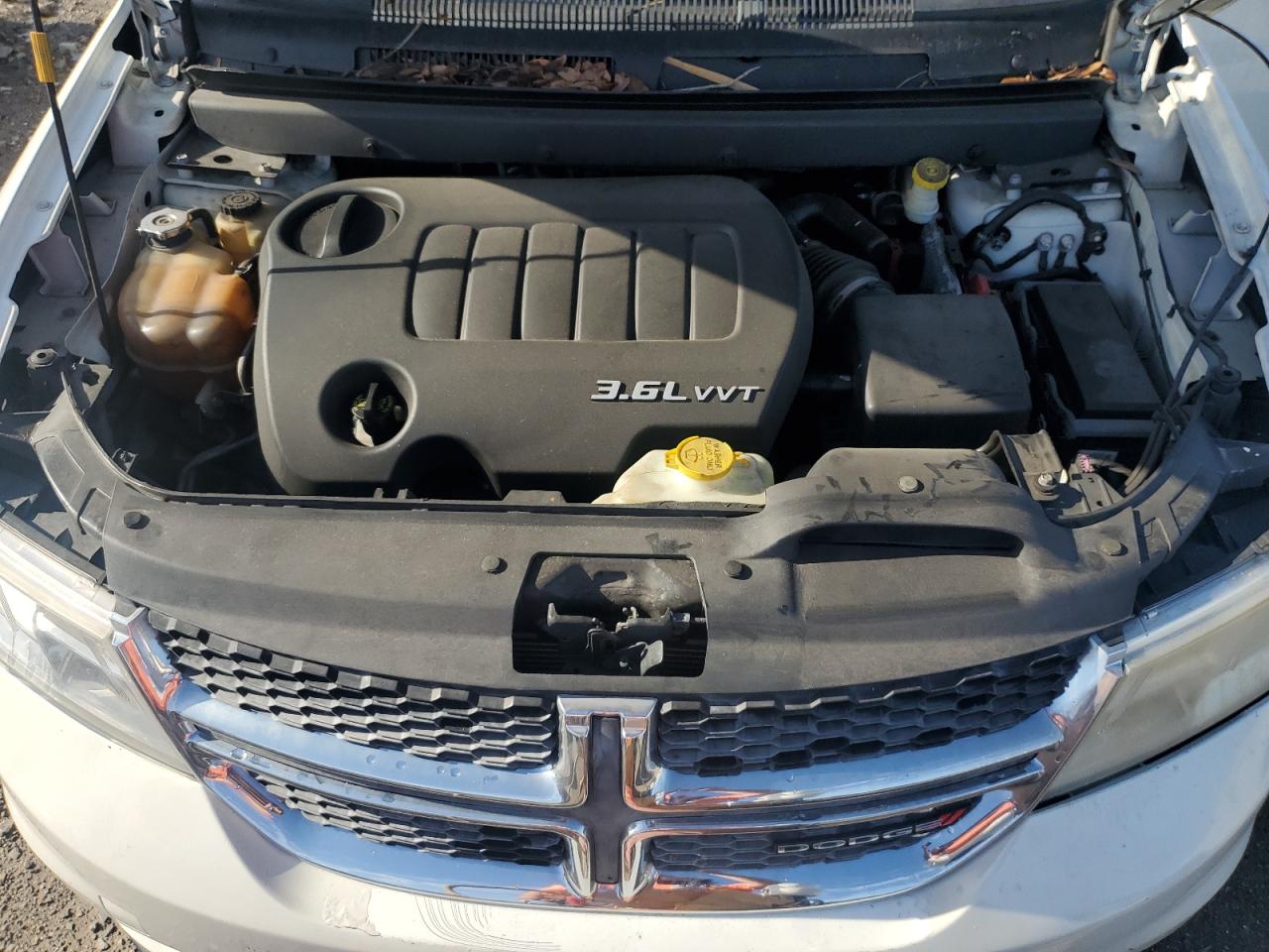 2013 Dodge Journey Sxt White vin: 3C4PDCBG9DT717262