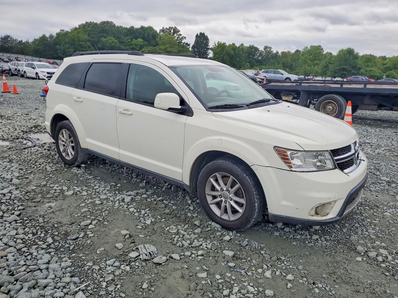 2014 Dodge Journey Sxt White vin: 3C4PDCBG9ET178434