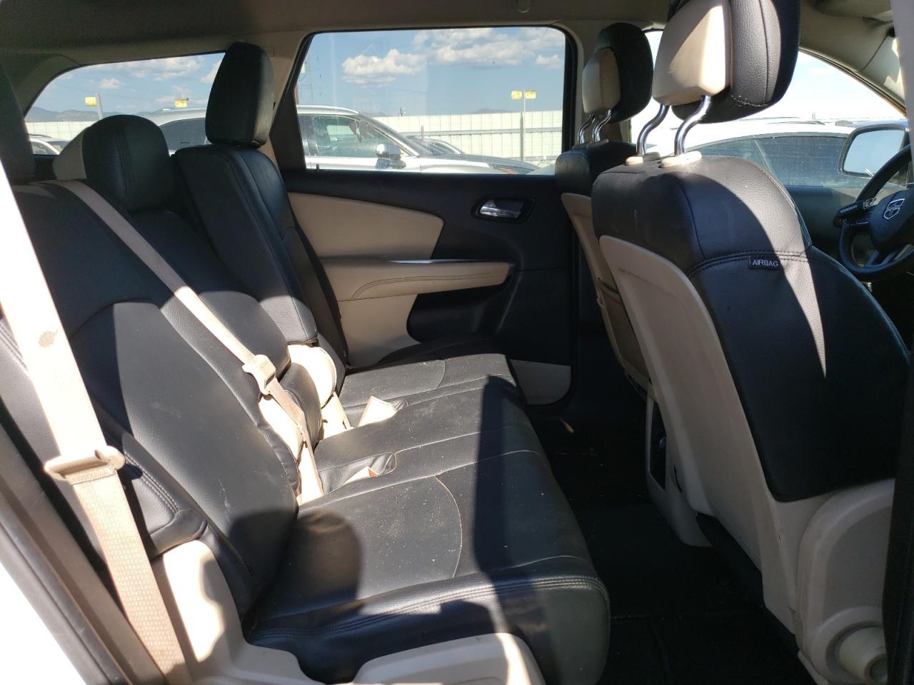 2015 Dodge Journey Sxt White vin: 3C4PDCBG9FT540019