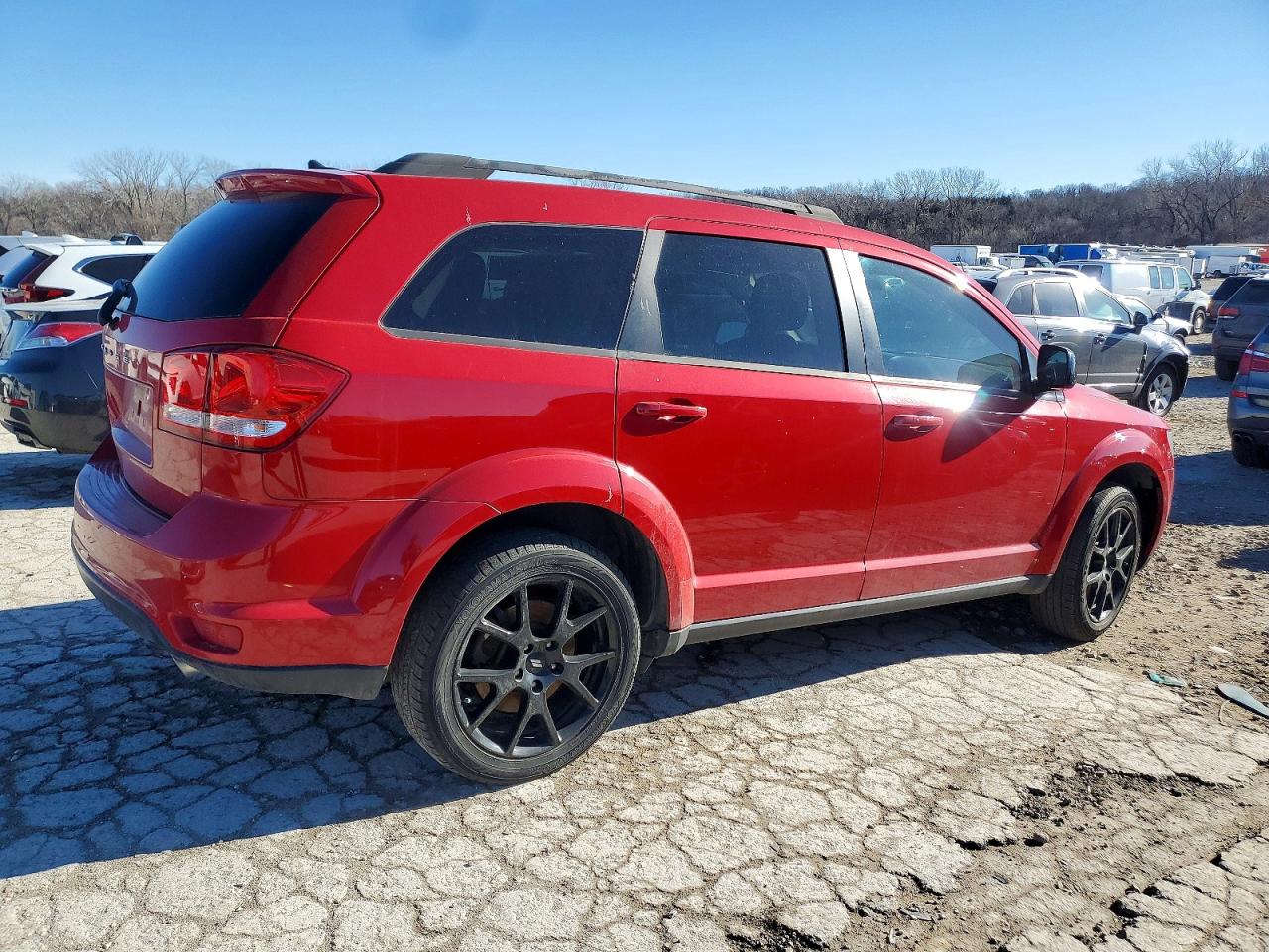 2018 Dodge Journey Sxt Red vin: 3C4PDCBG9JT158498