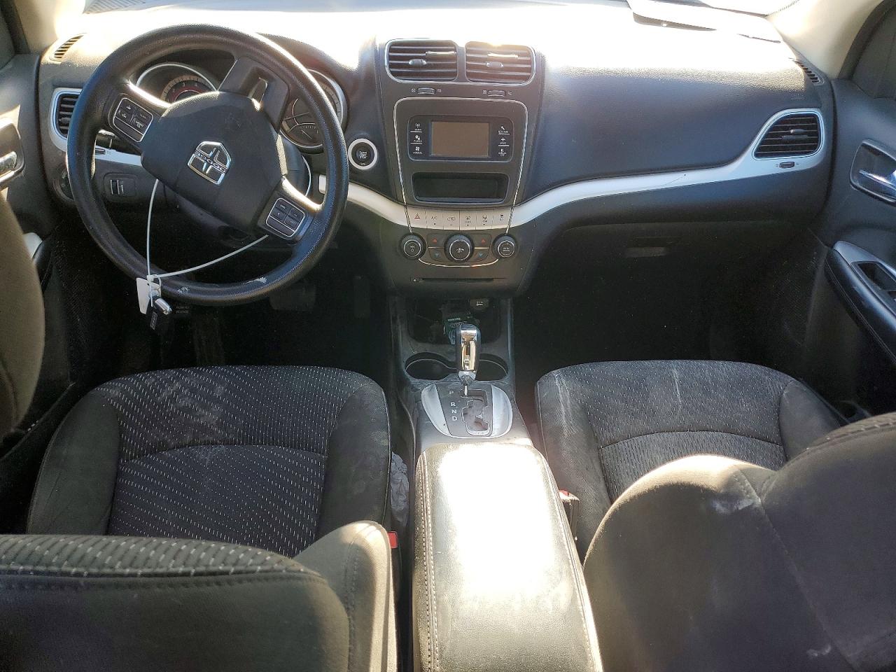 2018 Dodge Journey Sxt Red vin: 3C4PDCBG9JT158498