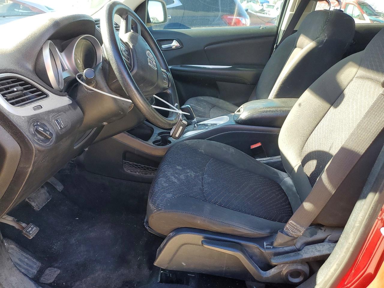 2018 Dodge Journey Sxt Red vin: 3C4PDCBG9JT158498