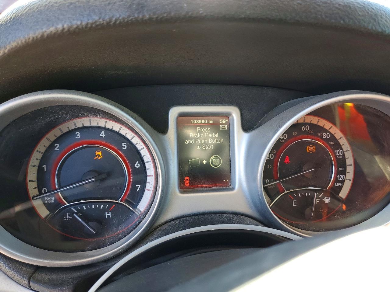 2018 Dodge Journey Sxt Red vin: 3C4PDCBG9JT158498