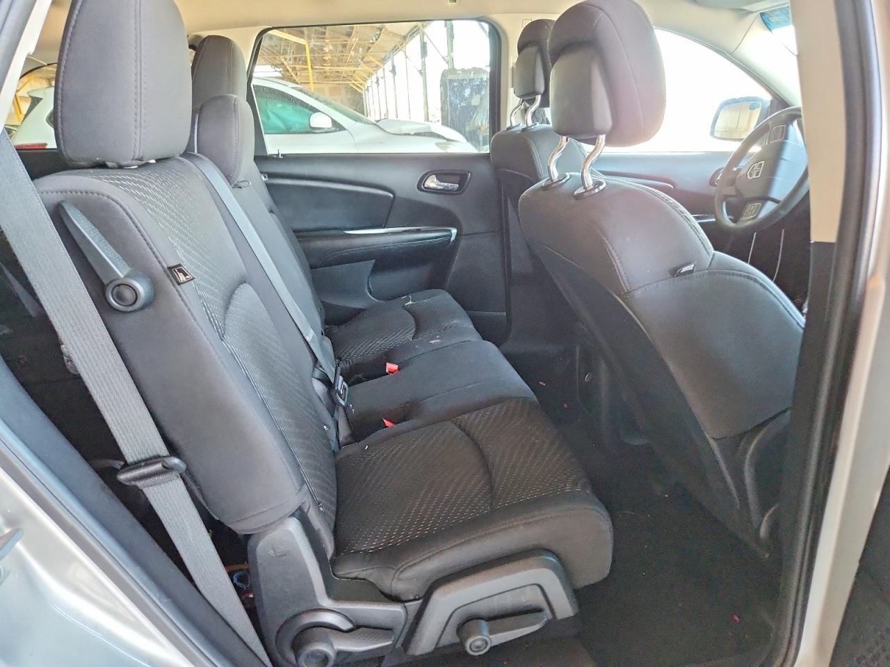 2012 Dodge Journey Sxt Silver vin: 3C4PDCBGXCT387727