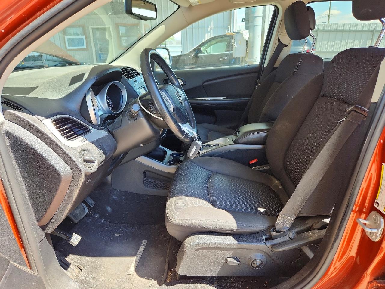 2013 Dodge Journey Sxt Orange vin: 3C4PDCBGXDT608163