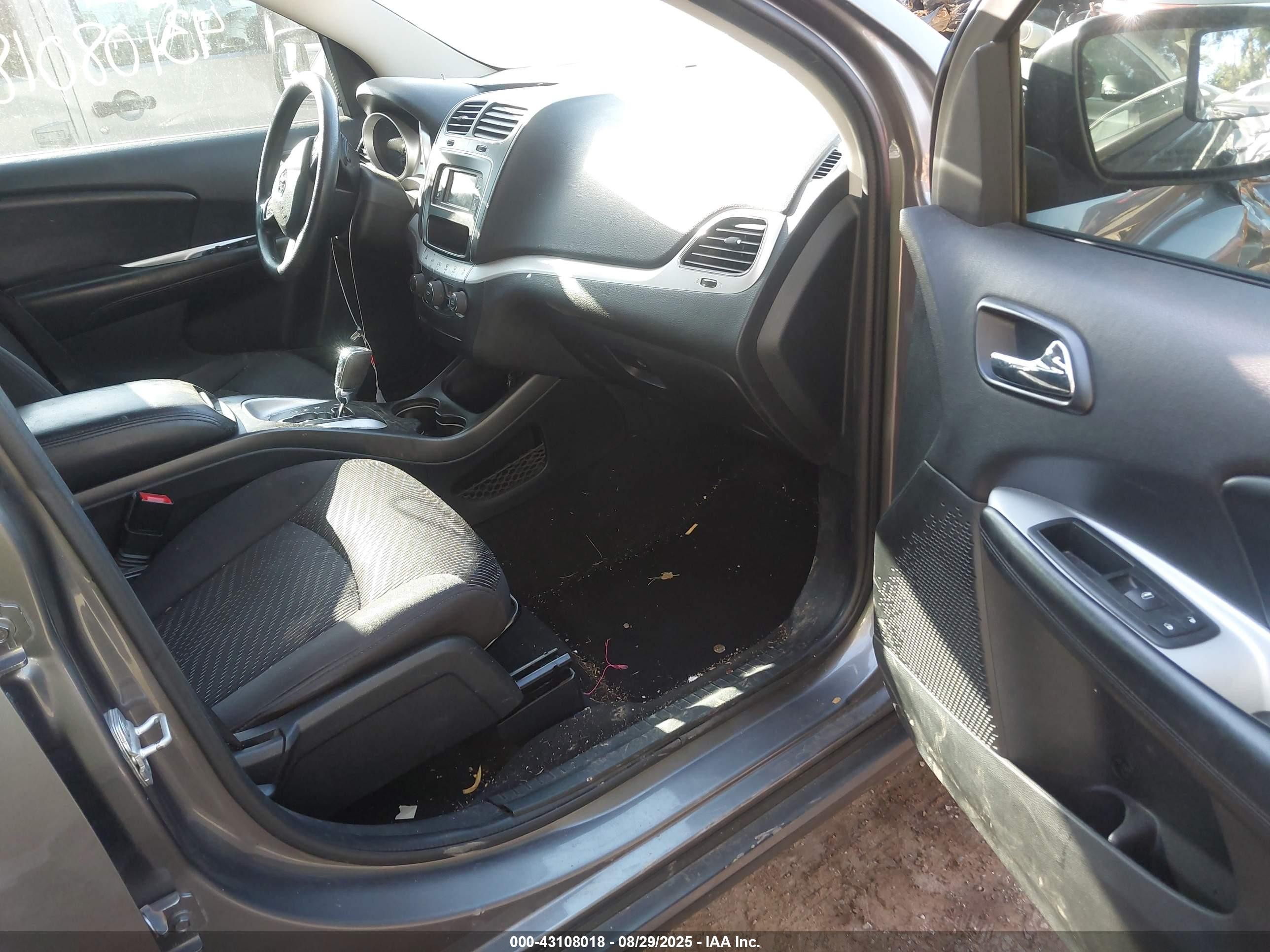 2013 Dodge Journey Sxt Серый vin: 3C4PDCBGXDT626033