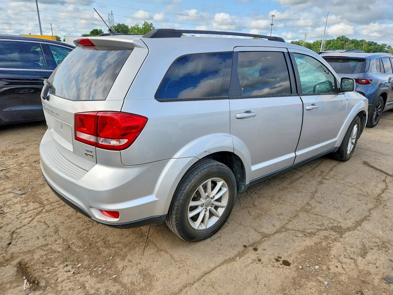 2014 Dodge Journey Sxt Silver vin: 3C4PDCBGXET118632