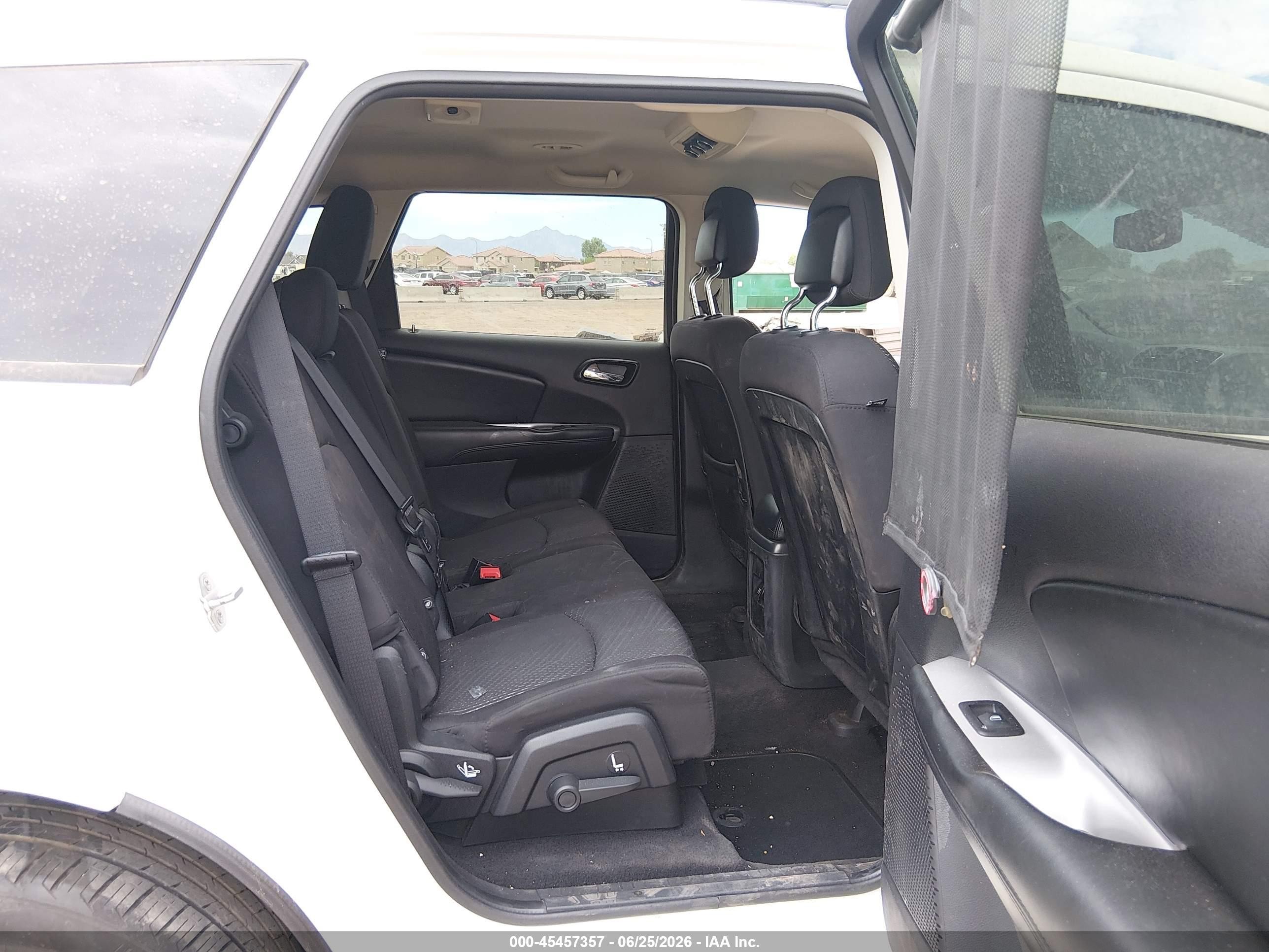 2014 Dodge Journey Sxt White vin: 3C4PDCBGXET182301