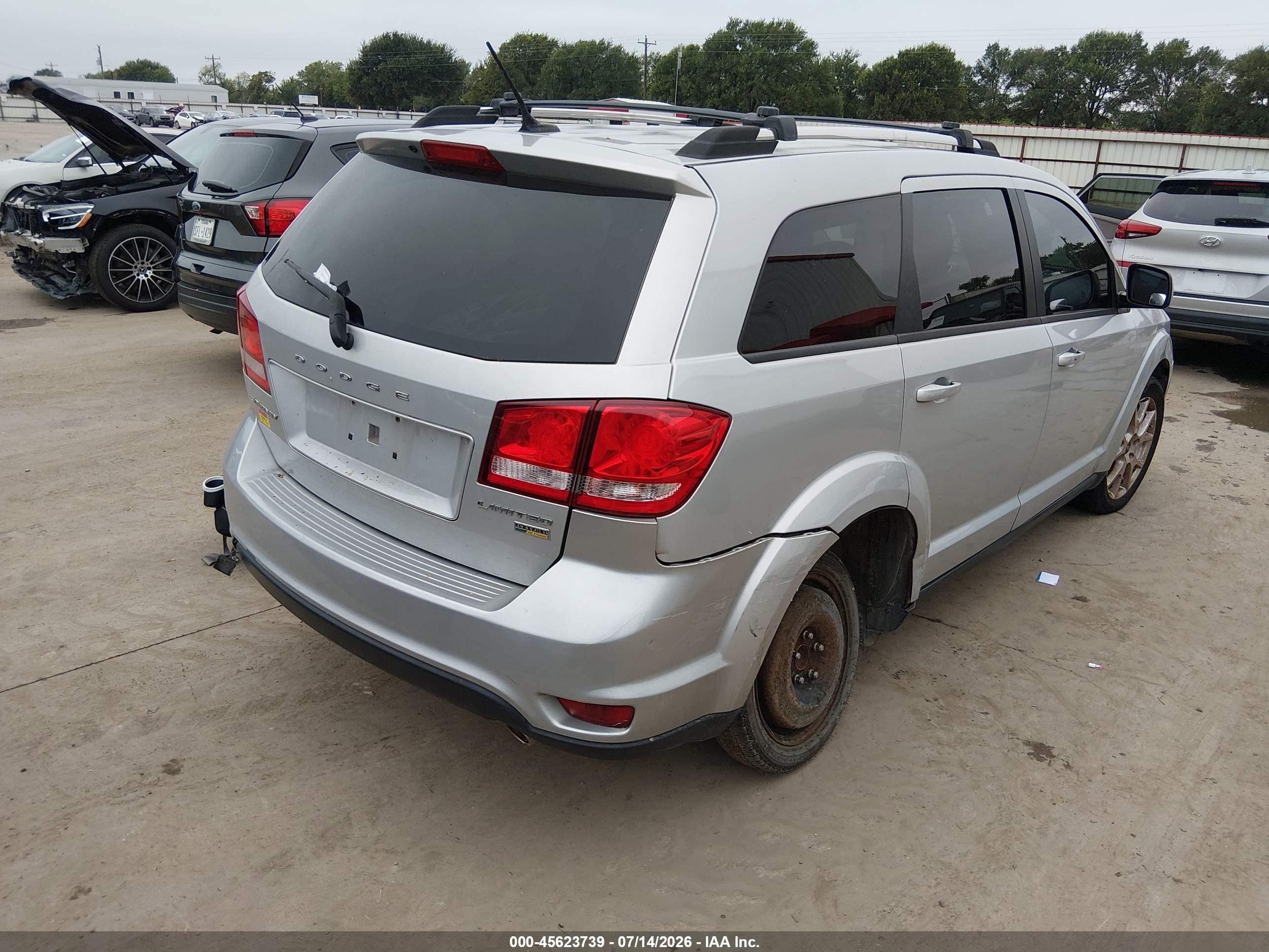 2014 Dodge Journey Sxt Silver vin: 3C4PDCCG6ET136155