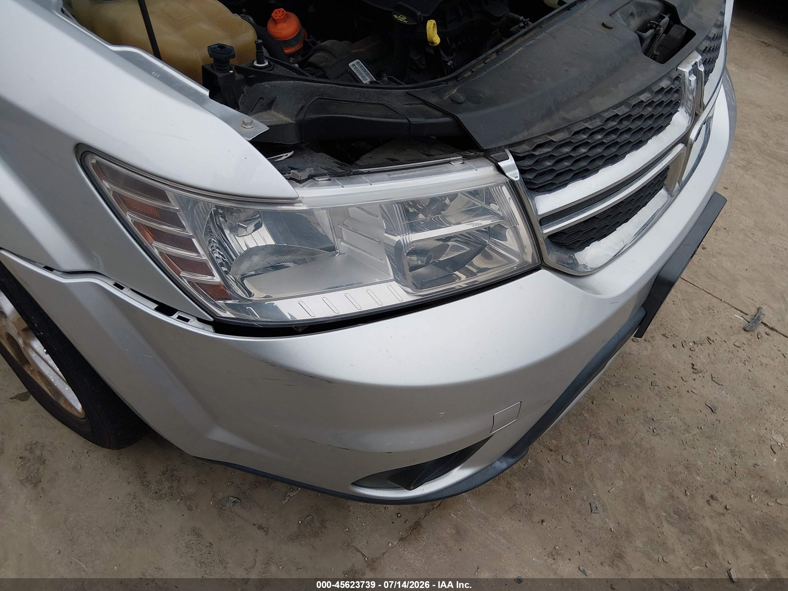 2014 Dodge Journey Sxt Silver vin: 3C4PDCCG6ET136155