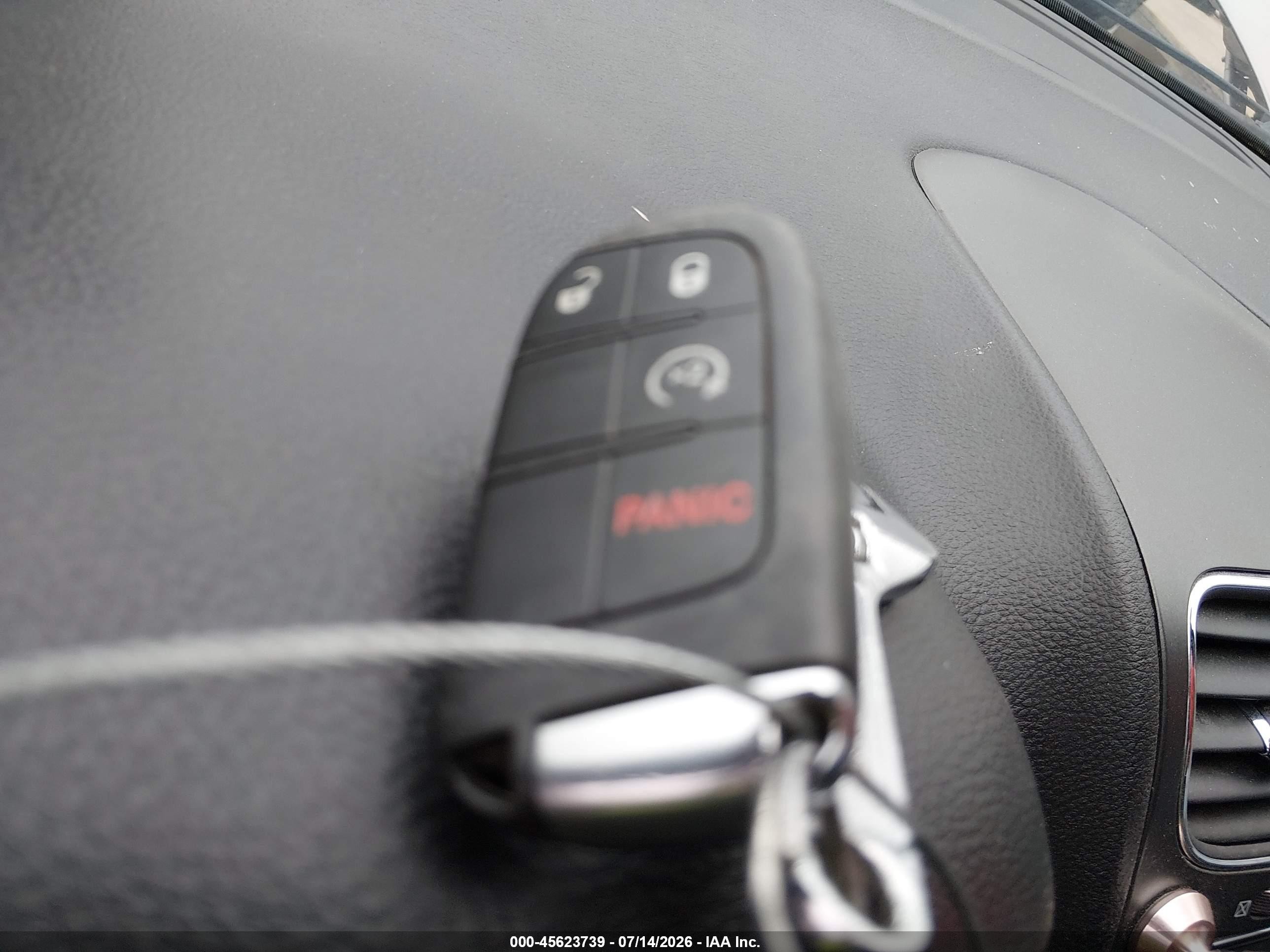 2014 Dodge Journey Sxt Silver vin: 3C4PDCCG6ET136155