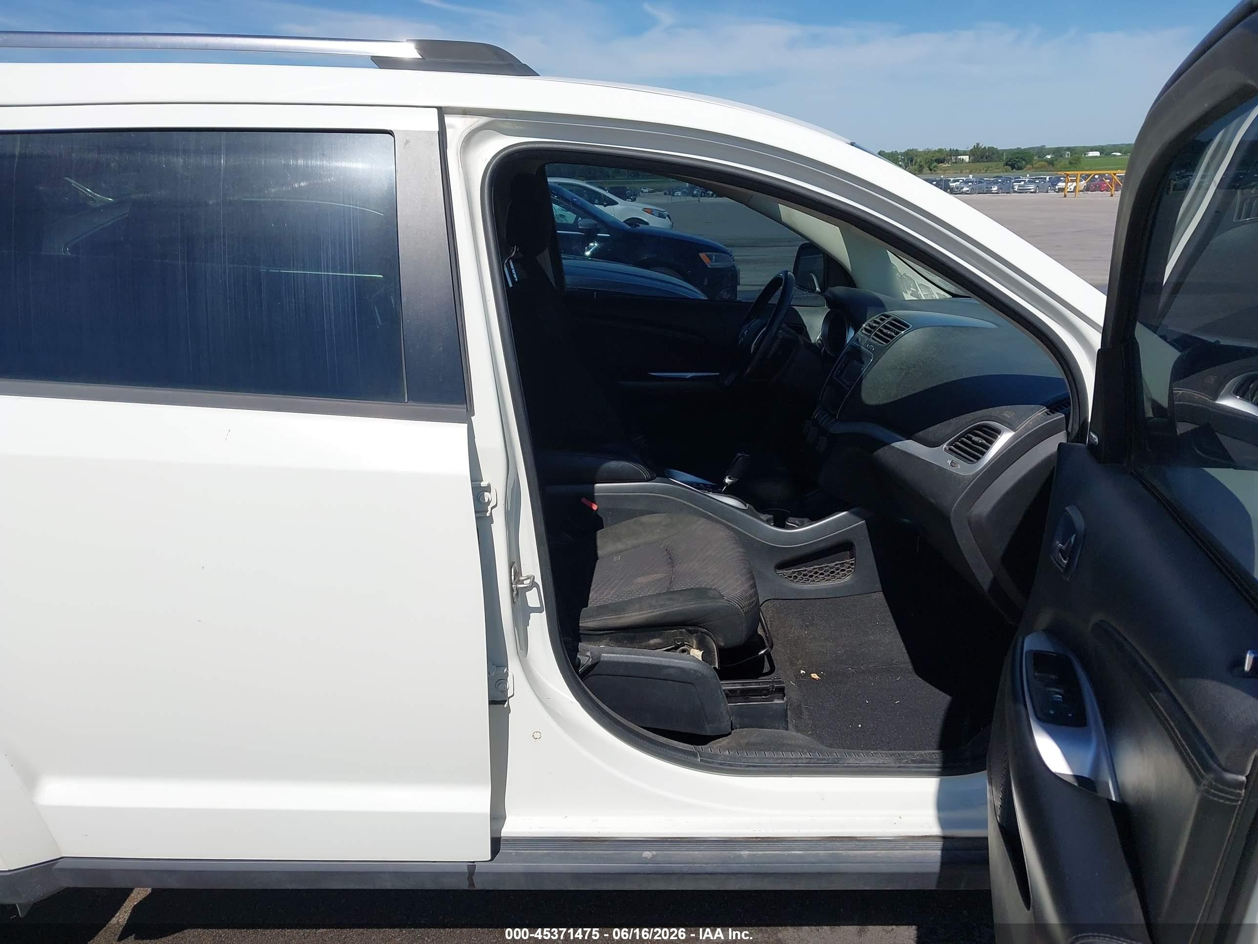 2012 Dodge Journey Crew Белый vin: 3C4PDCDG2CT146645