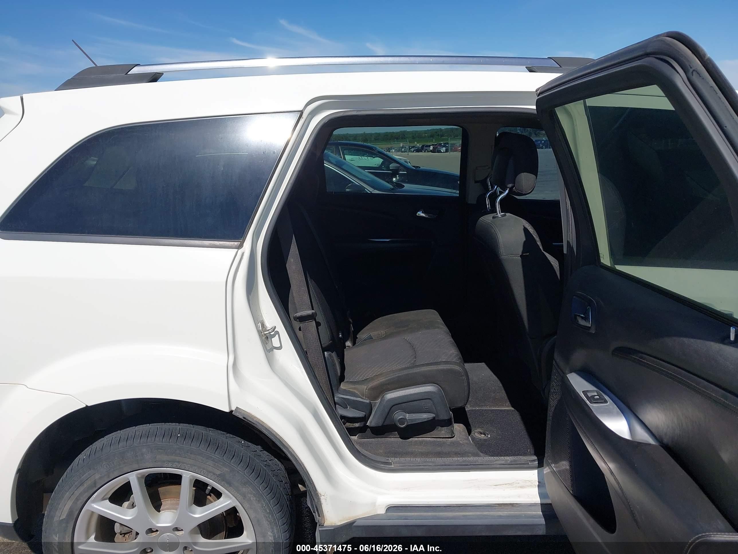 2012 Dodge Journey Crew Белый vin: 3C4PDCDG2CT146645