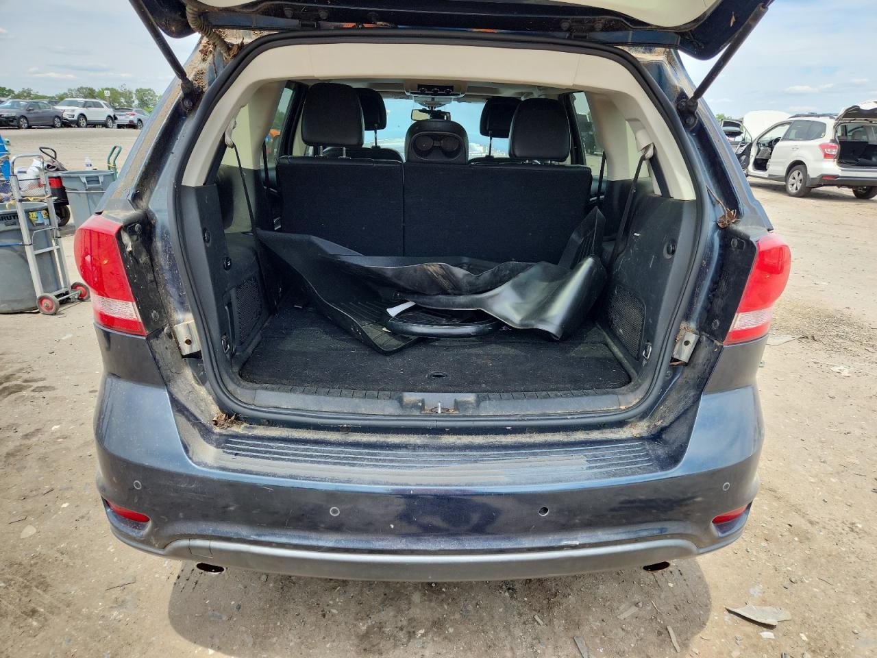 2014 Dodge Journey Limited Blue vin: 3C4PDCDG2ET119173 Damage: Rear Bumper, Multiple Scratches Heavy, 5
