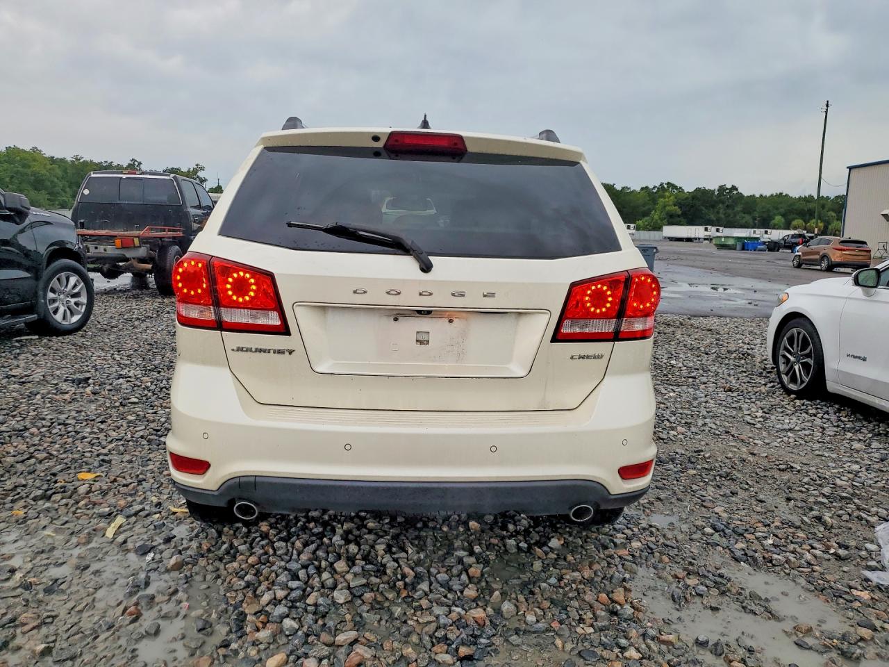 2012 Dodge Journey Crew White vin: 3C4PDCDG3CT353643