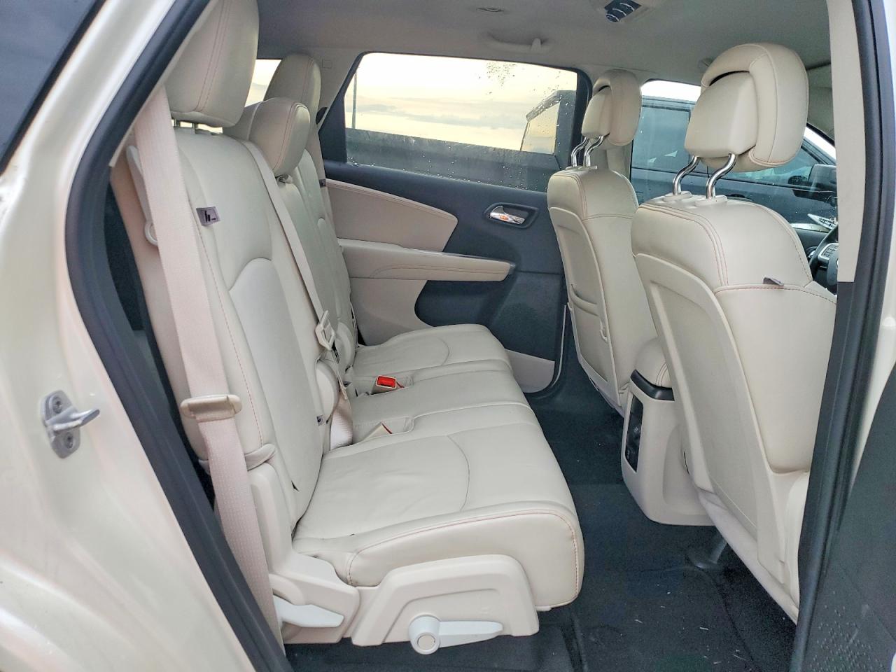 2012 Dodge Journey Crew White vin: 3C4PDCDG3CT353643