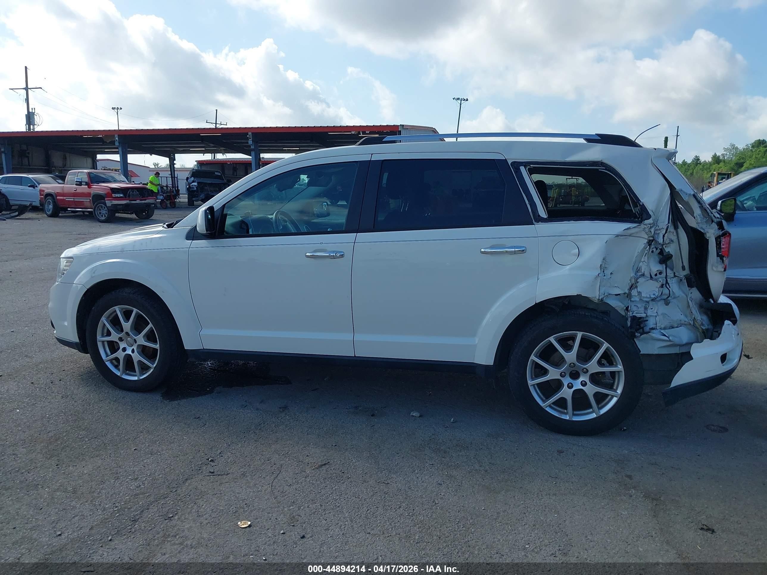 2012 Dodge Journey Crew White vin: 3C4PDCDG5CT147613