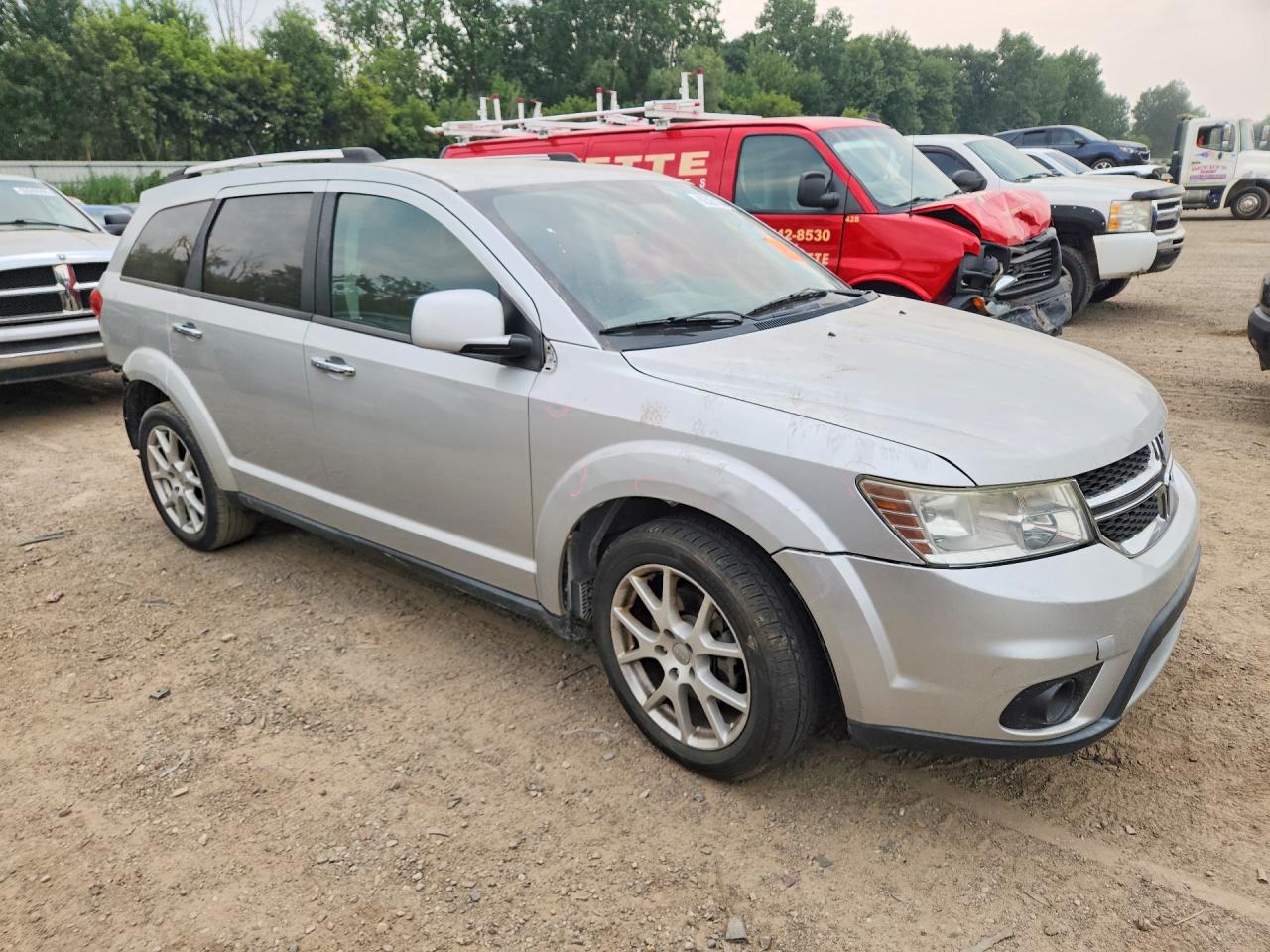 2013 Dodge Journey Crew Silver vin: 3C4PDCDG8DT588489