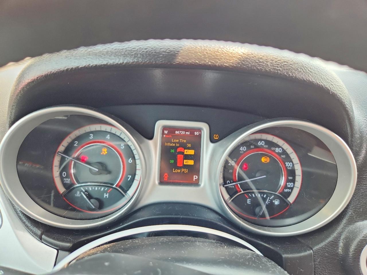 2013 Dodge Journey Silver vin: 3C4PDCDG8DT589027
