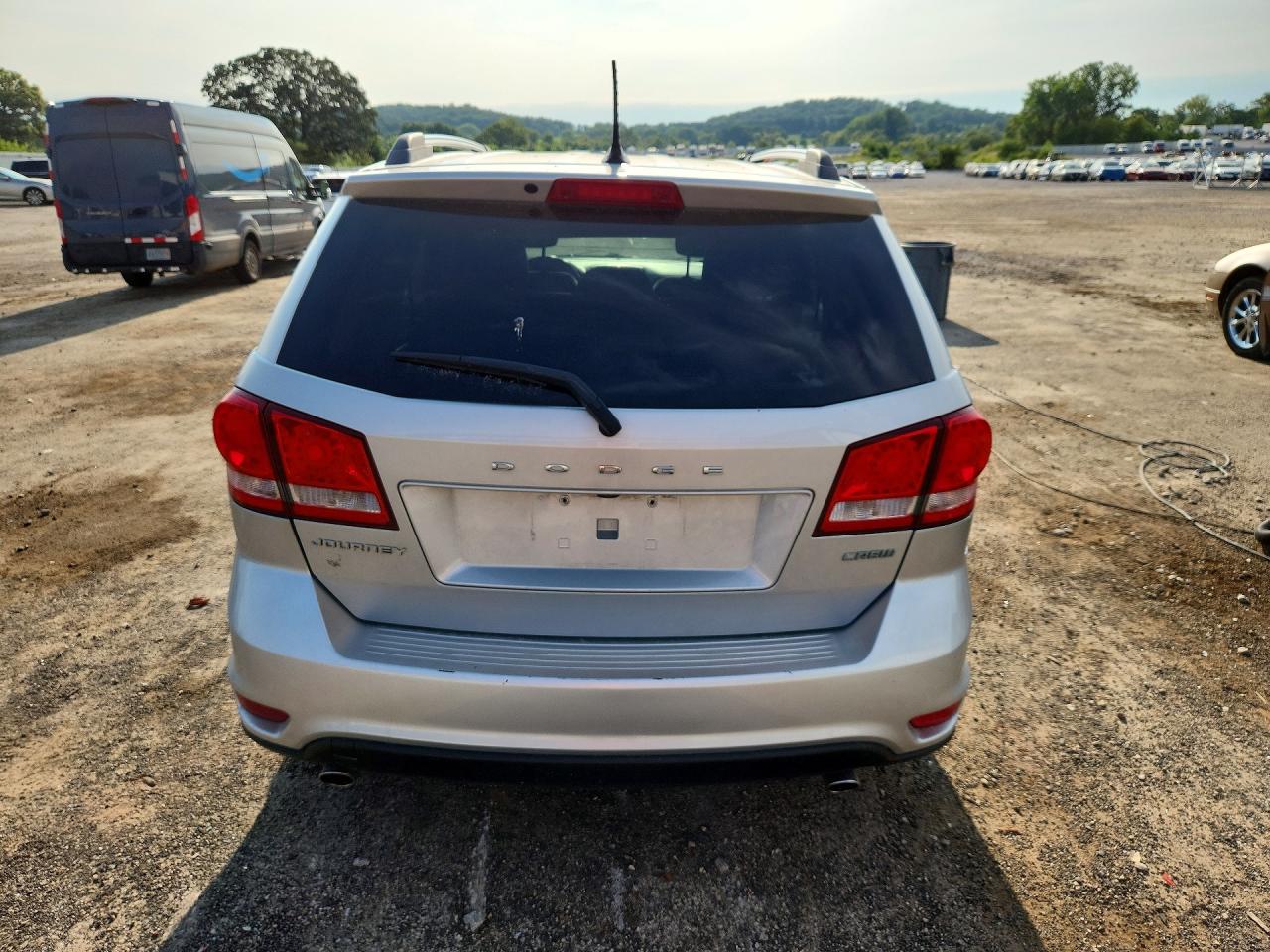 2013 Dodge Journey Silver vin: 3C4PDCDG8DT589027