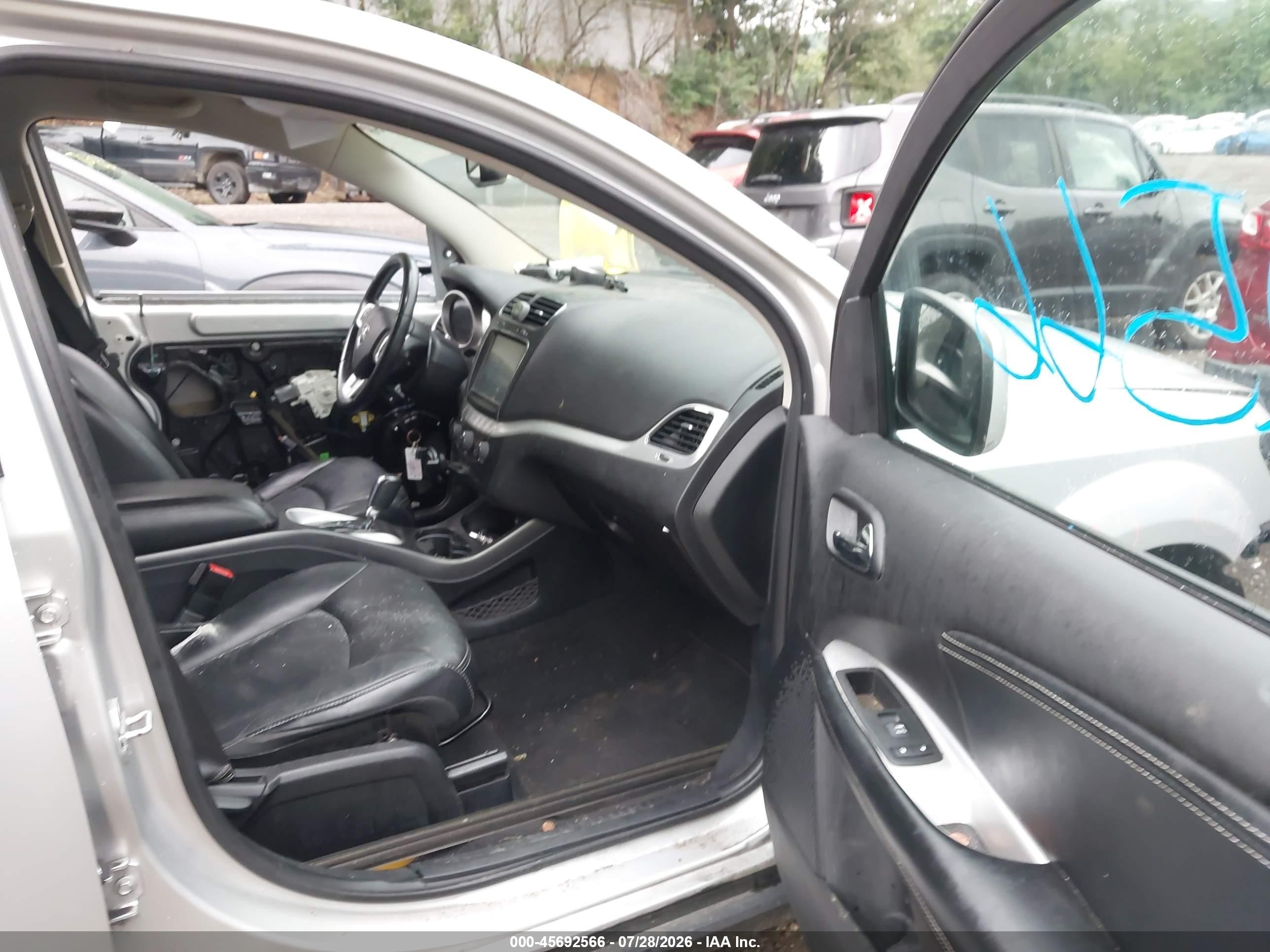 2012 Dodge Journey Crew Silver vin: 3C4PDCDGXCT369032