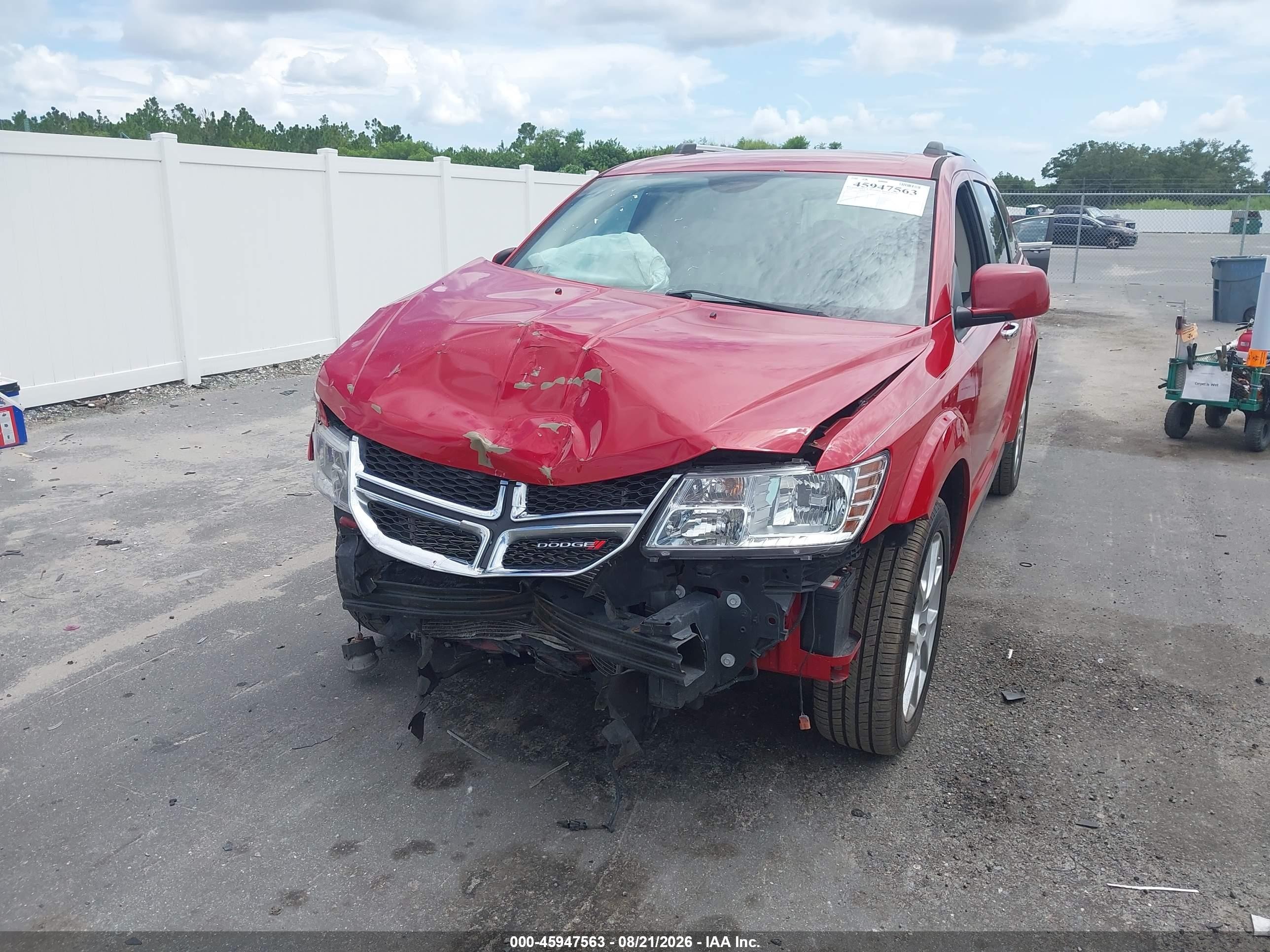 2014 Dodge Journey Limited Red vin: 3C4PDCDGXET237410