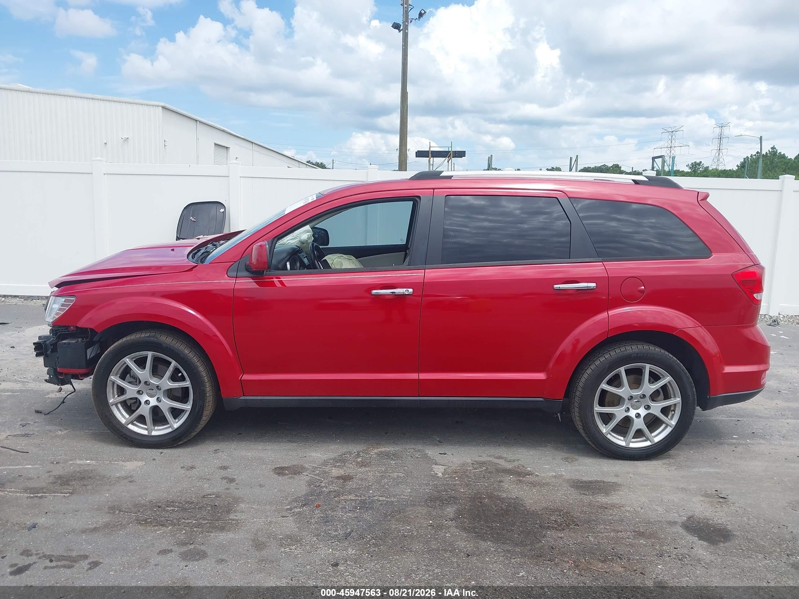 2014 Dodge Journey Limited Red vin: 3C4PDCDGXET237410