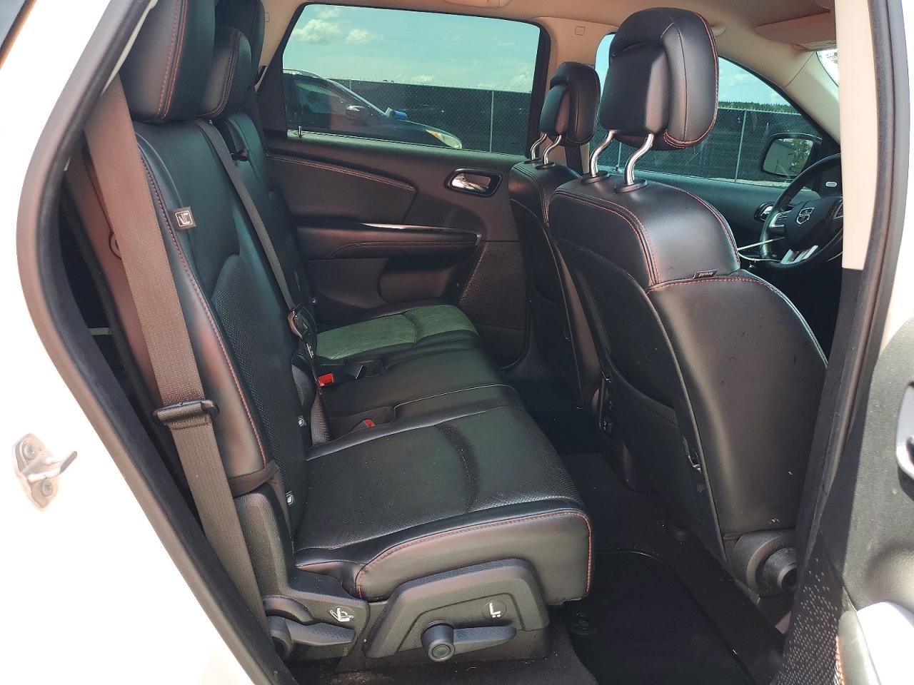 2018 Dodge Journey Gt White vin: 3C4PDCEG2JT380585
