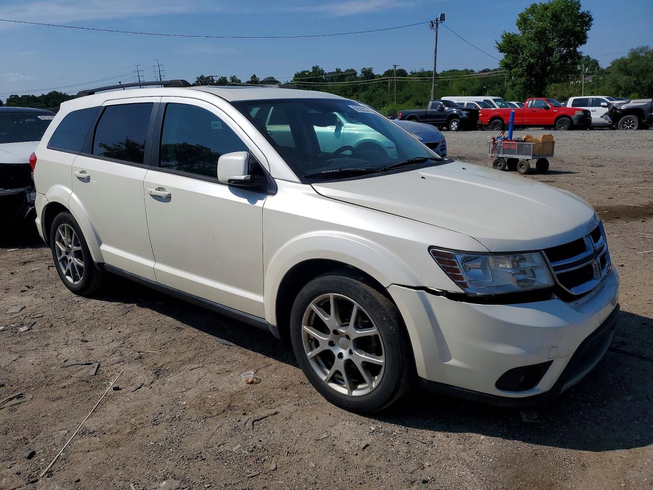 2013 Dodge Journey R/t White vin: 3C4PDCEG4DT712028