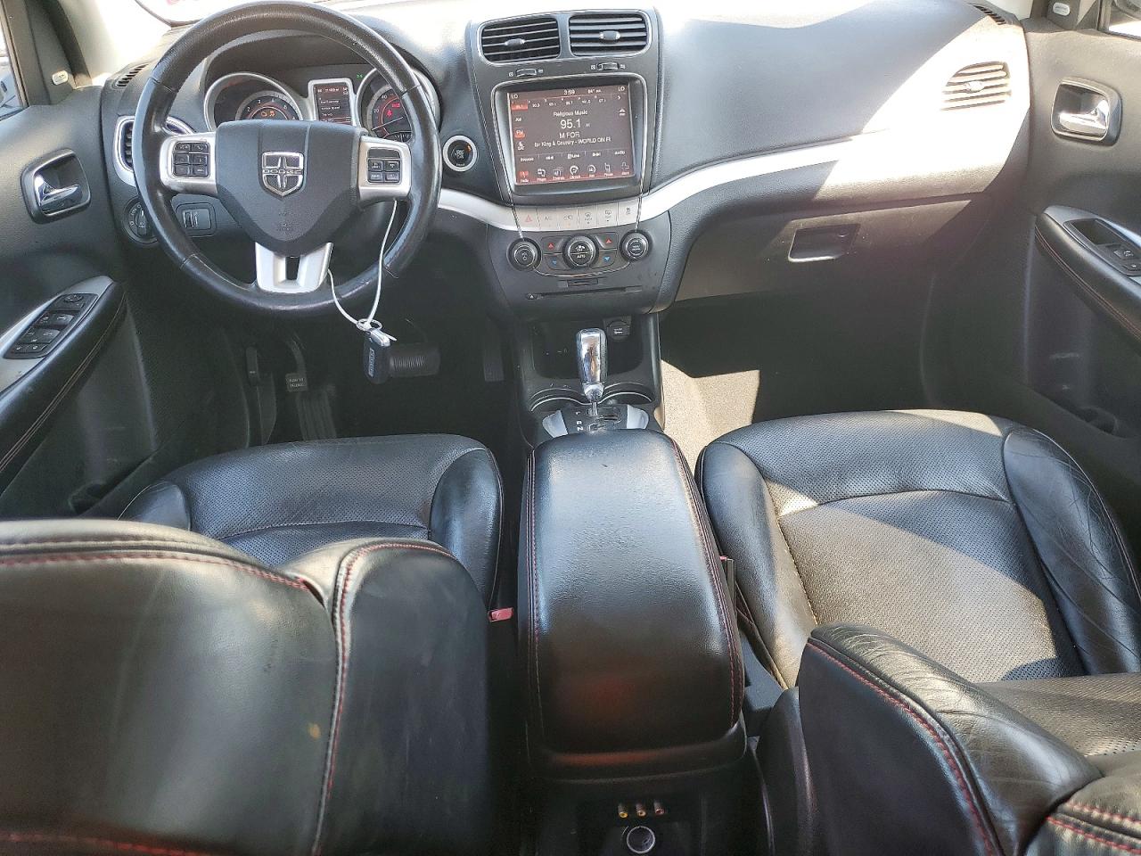 2013 Dodge Journey R/t White vin: 3C4PDCEG4DT712028
